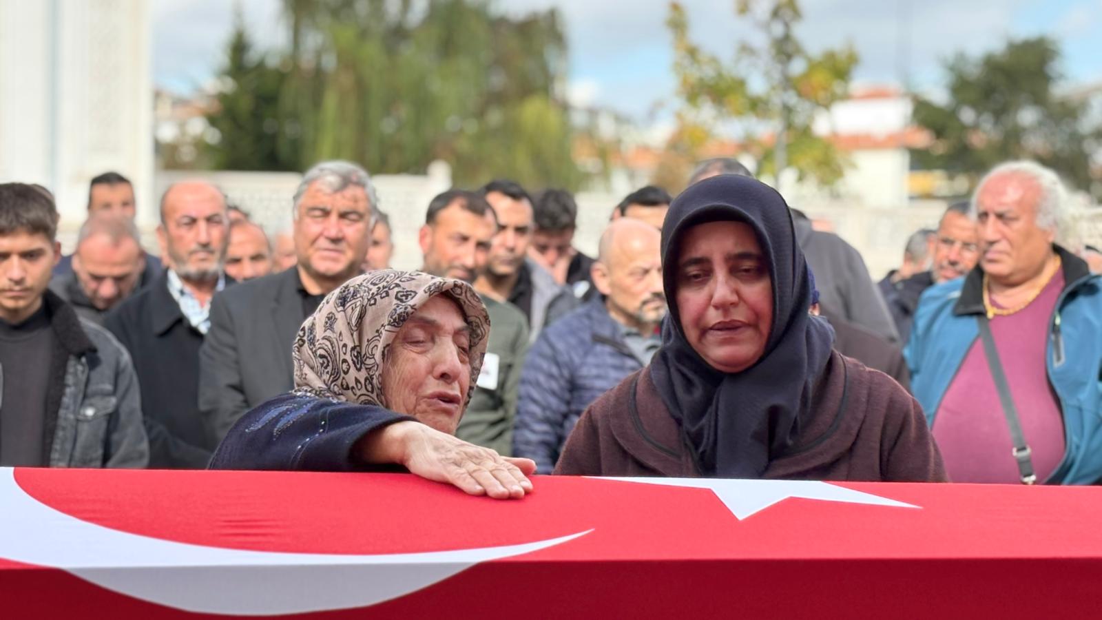 Kemal Ekri kardeşi Burak Ekri