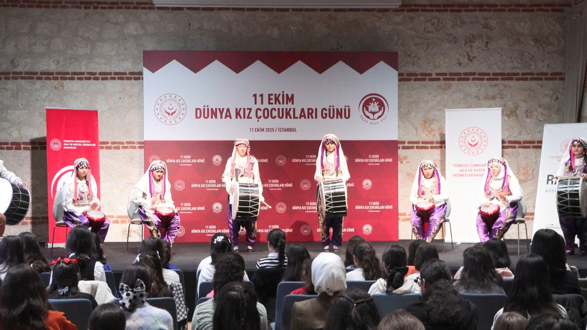 Bakan Göktaş Dünya Kız Çocukları Günü