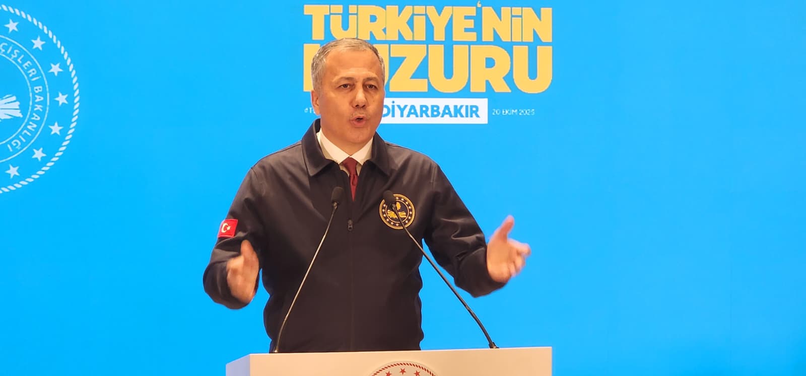 Bakan Yerlikaya konuşma yapıyor