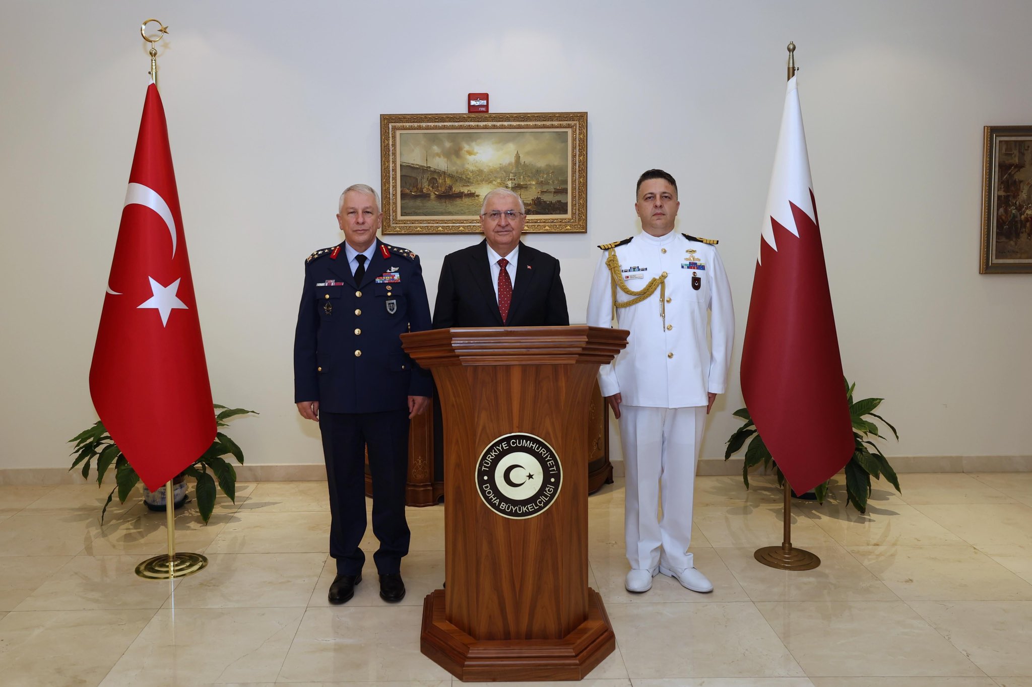 Milli Savunma Bakanı Yaşar Güler Katar ziyareti