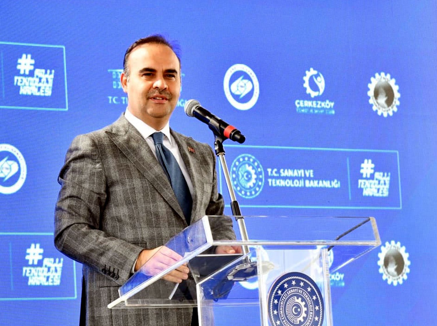 Bakan Mehmet Fatih Kacır