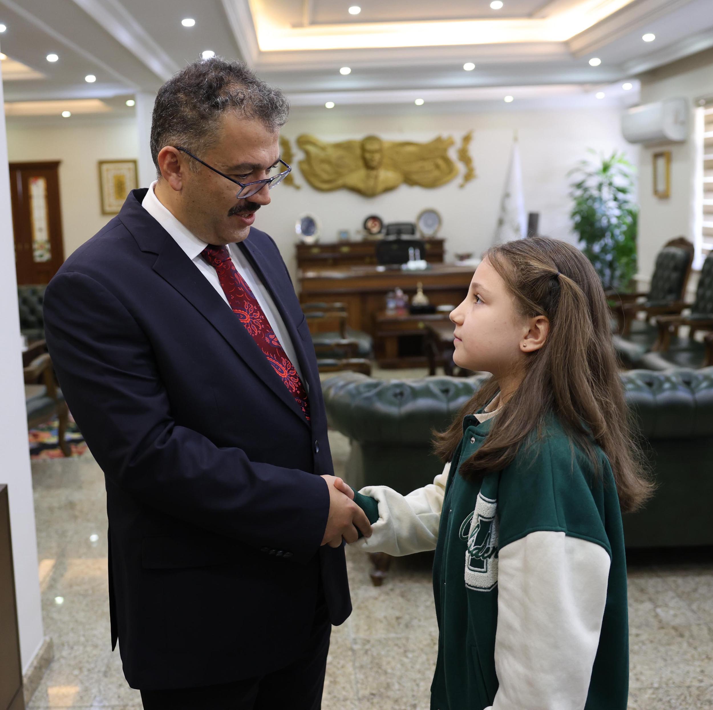 Vali Ercan Turan Zeynep Ece Doğan