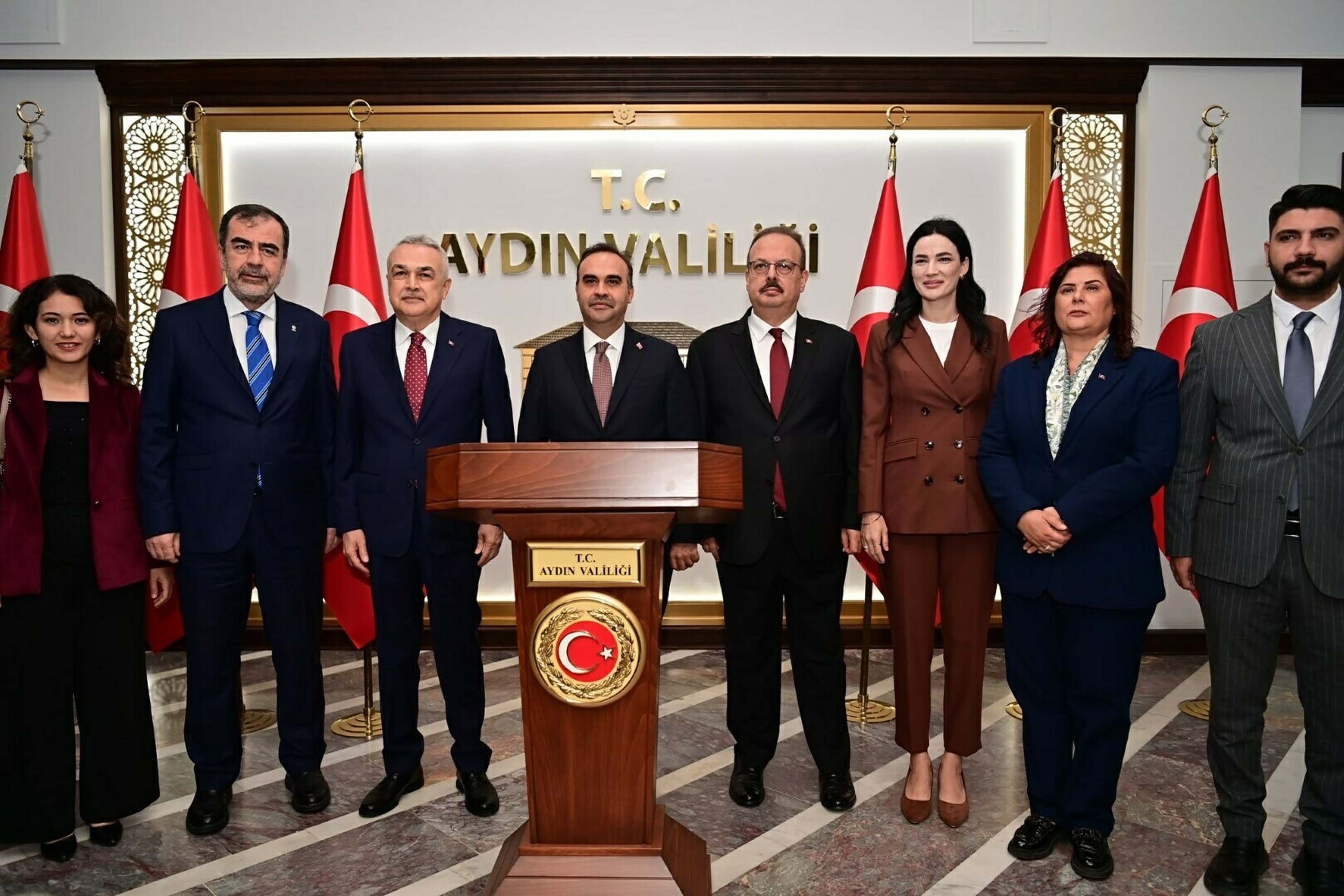 Bakan Kacır savunma sanayi açıklamaları