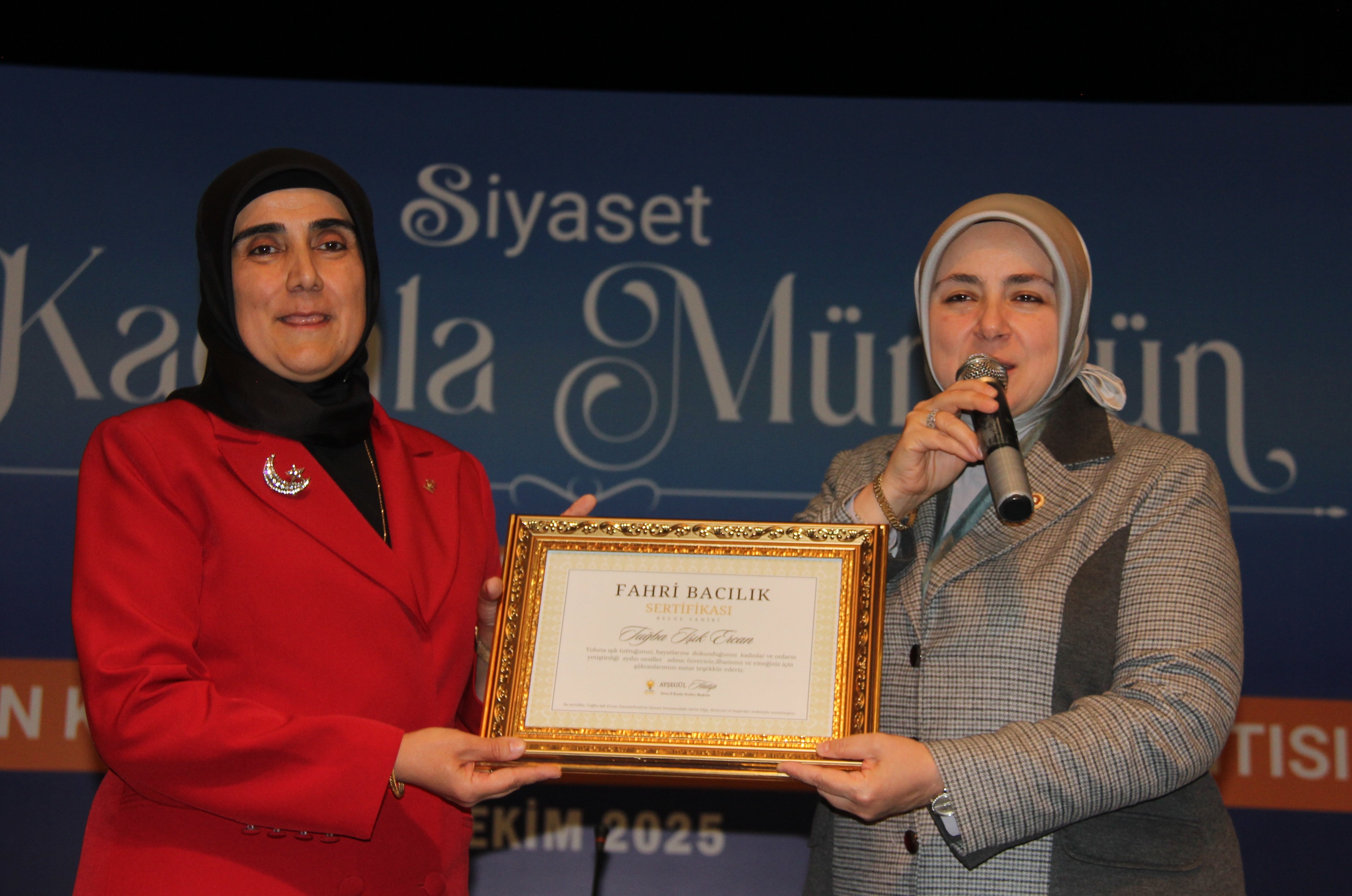 AK Parti Kadın Kolları