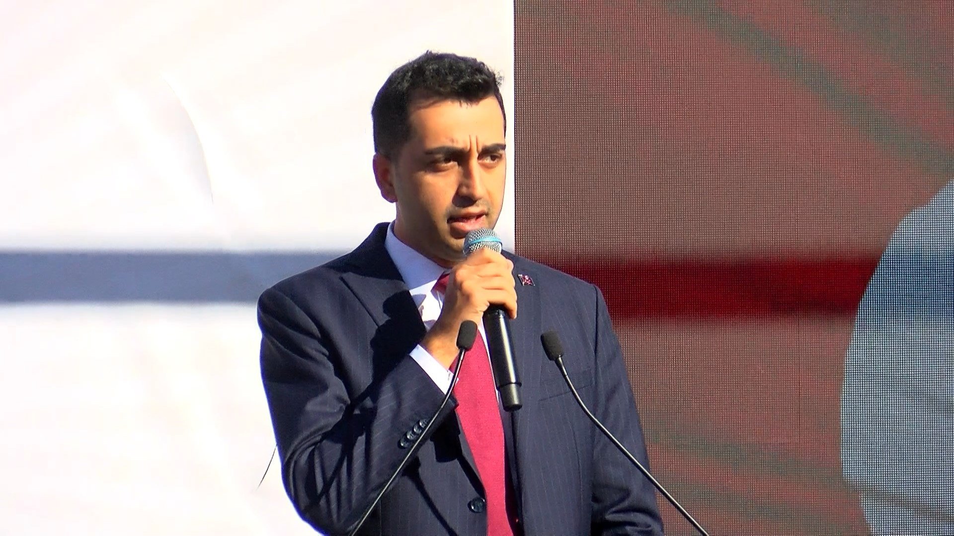 Özgür Özel Tuzla Konuşması