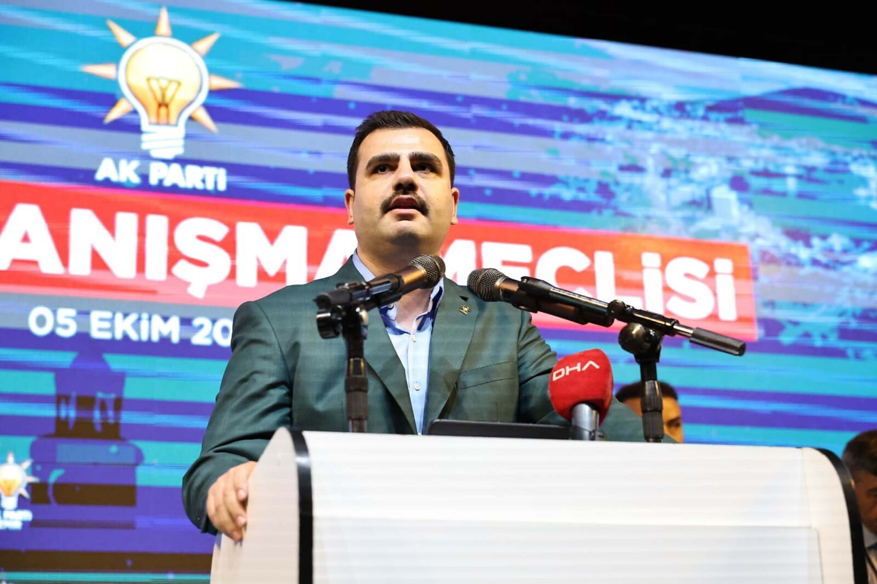 Bakan Işıkhan Konuşma Yapıyor