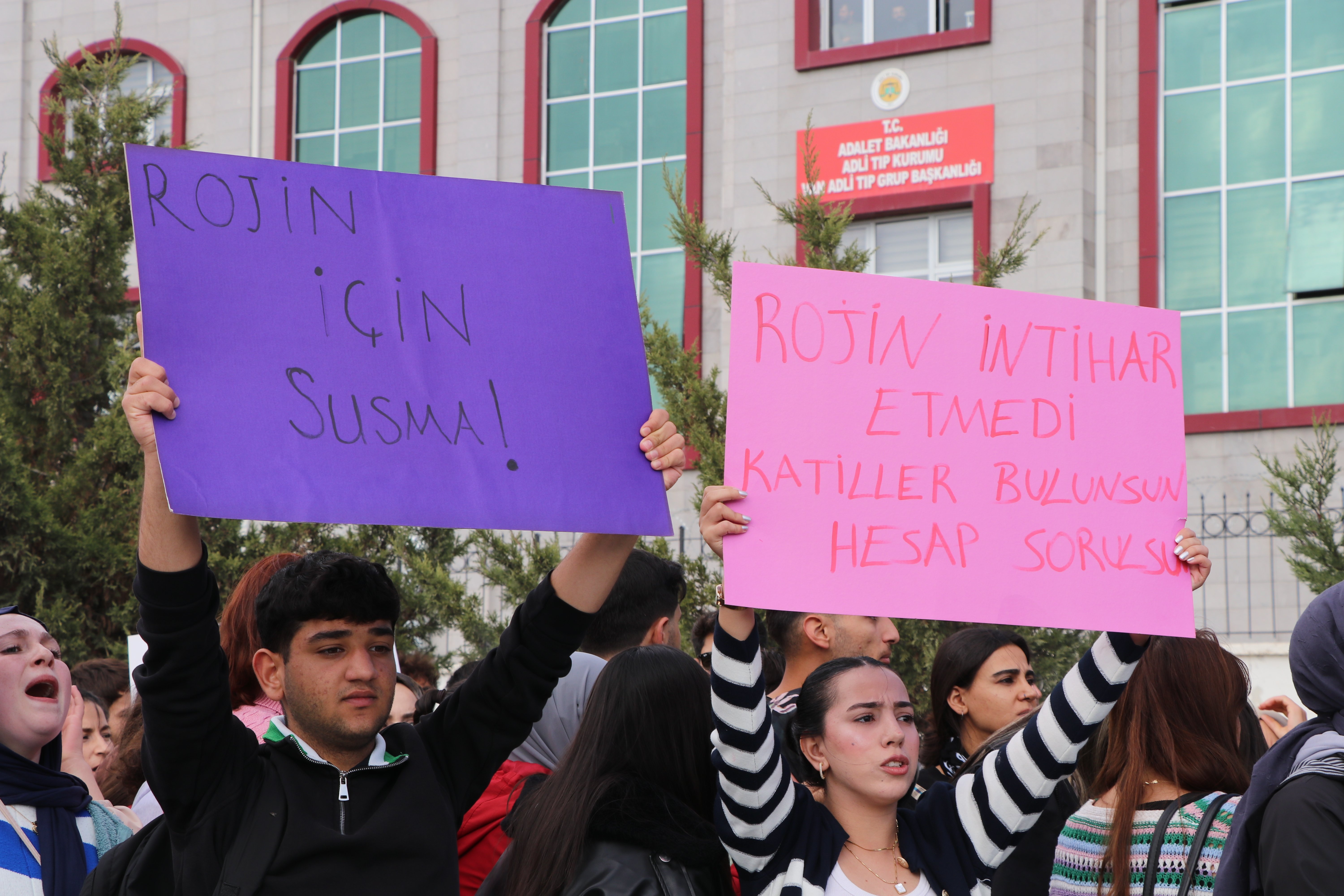 Van Adli Tıp Kurumu protesto