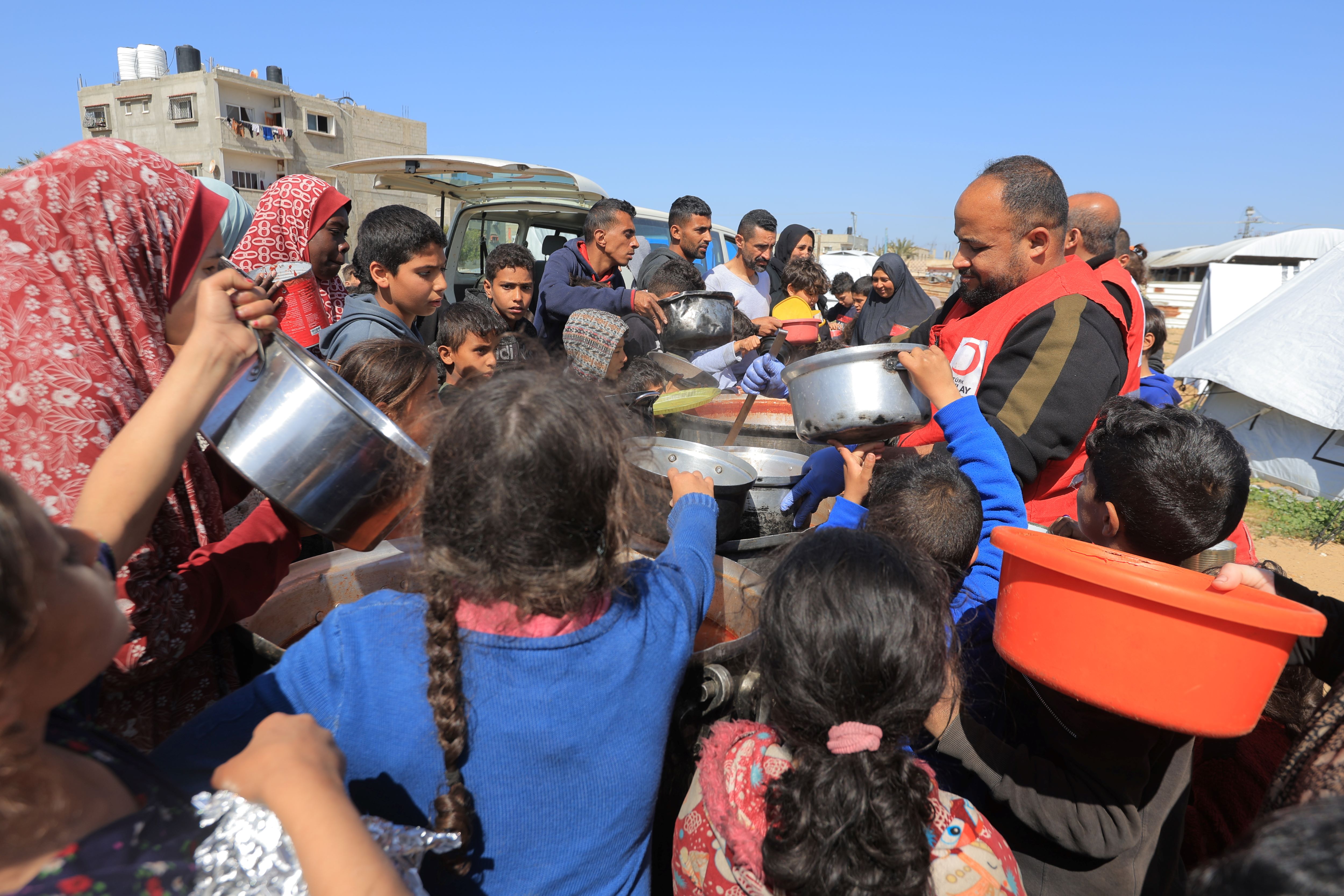 Türk Kızılay Gazze yardım operasyonları