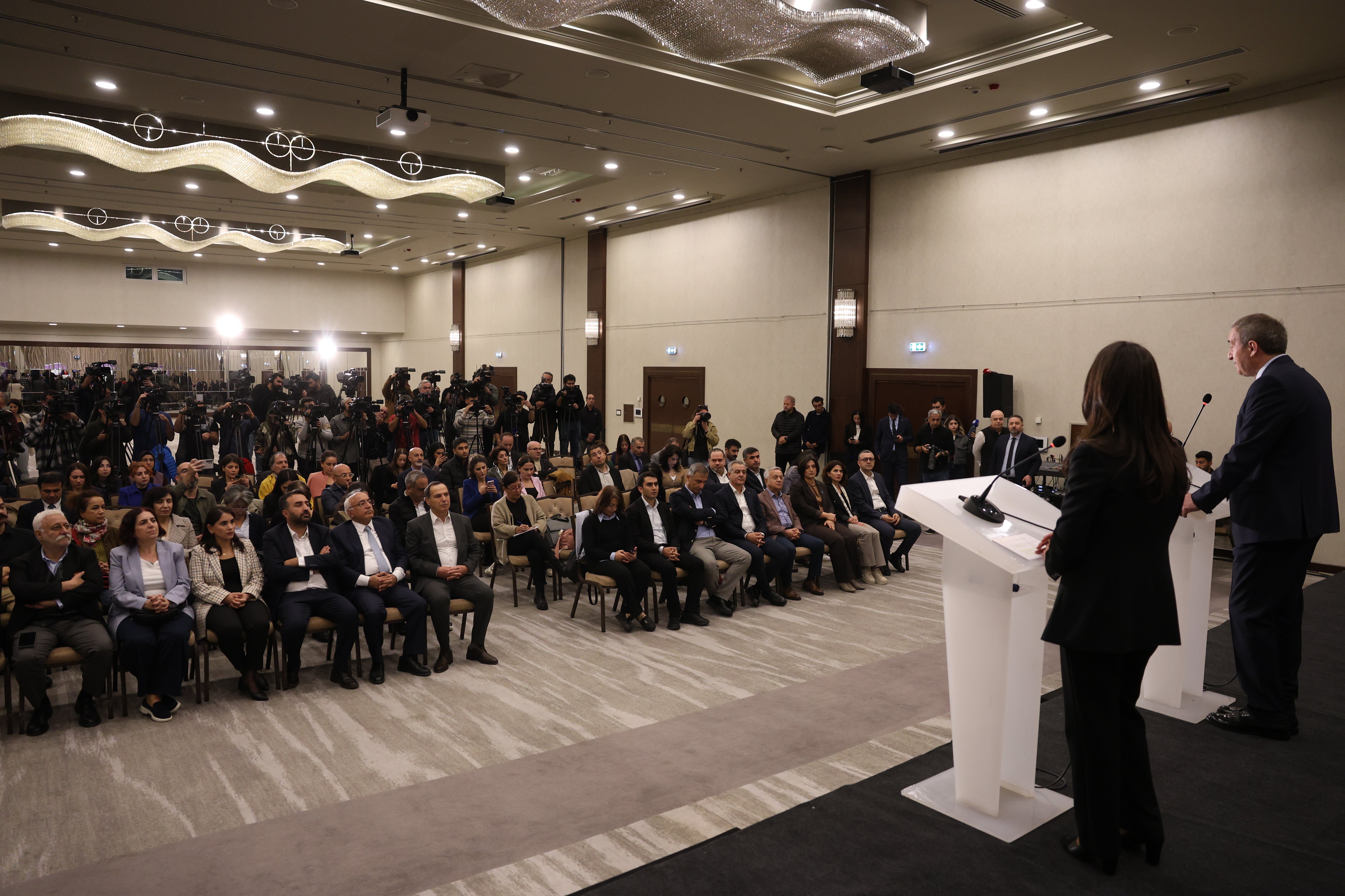 DEM Parti Barış Açıklaması
