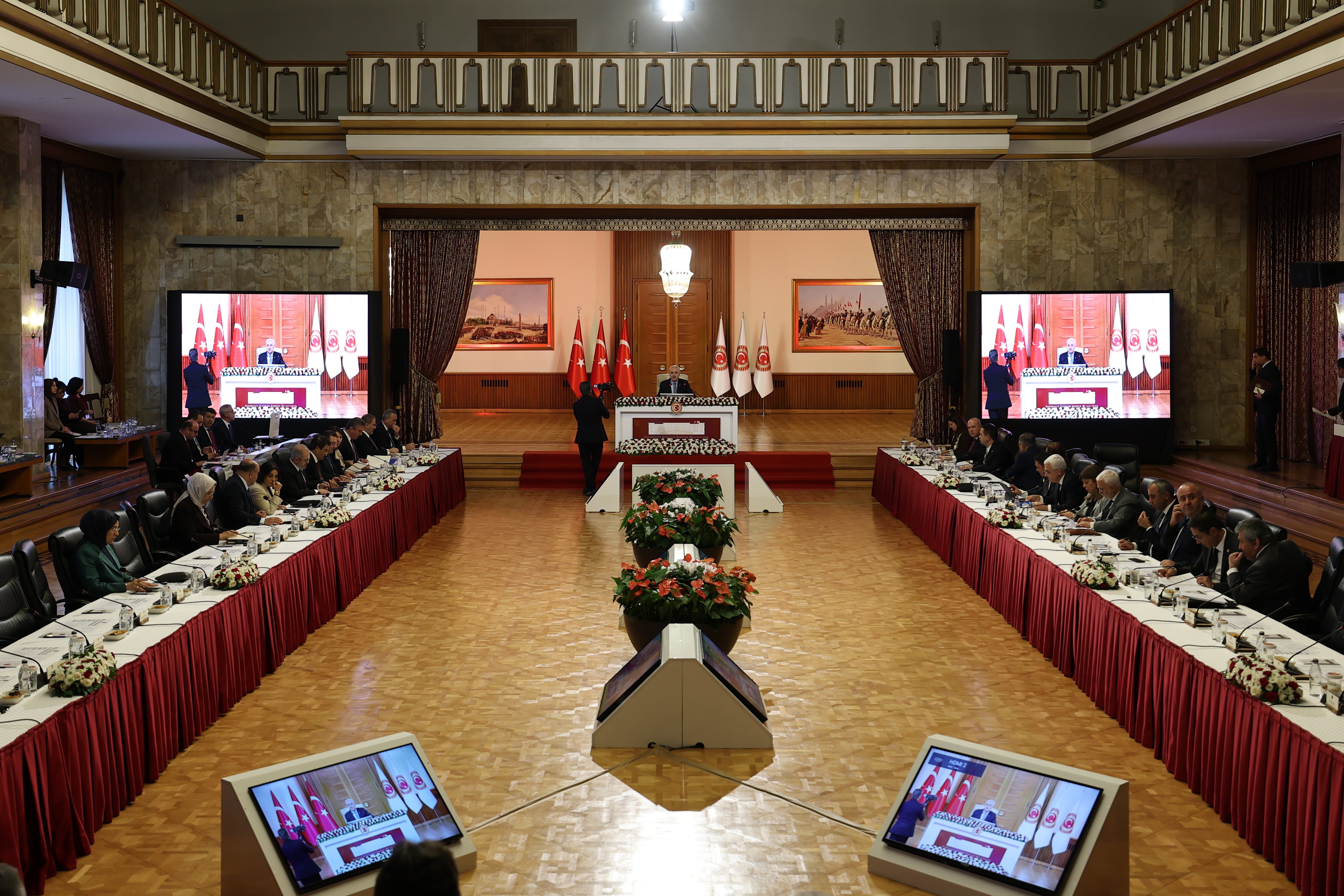 TBMM Komisyon Toplantısı