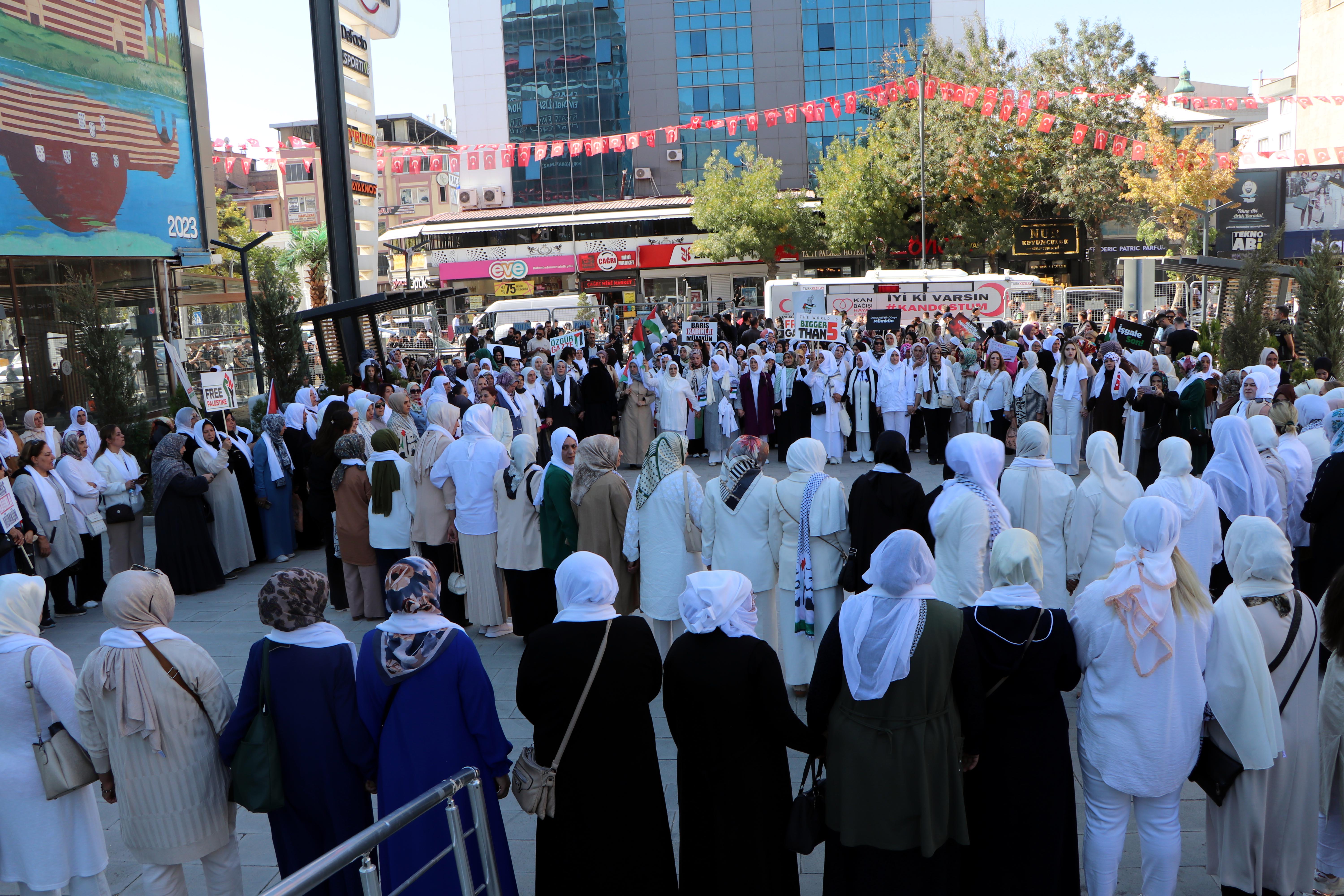 Van Kent Meydanı Gazze zinciri