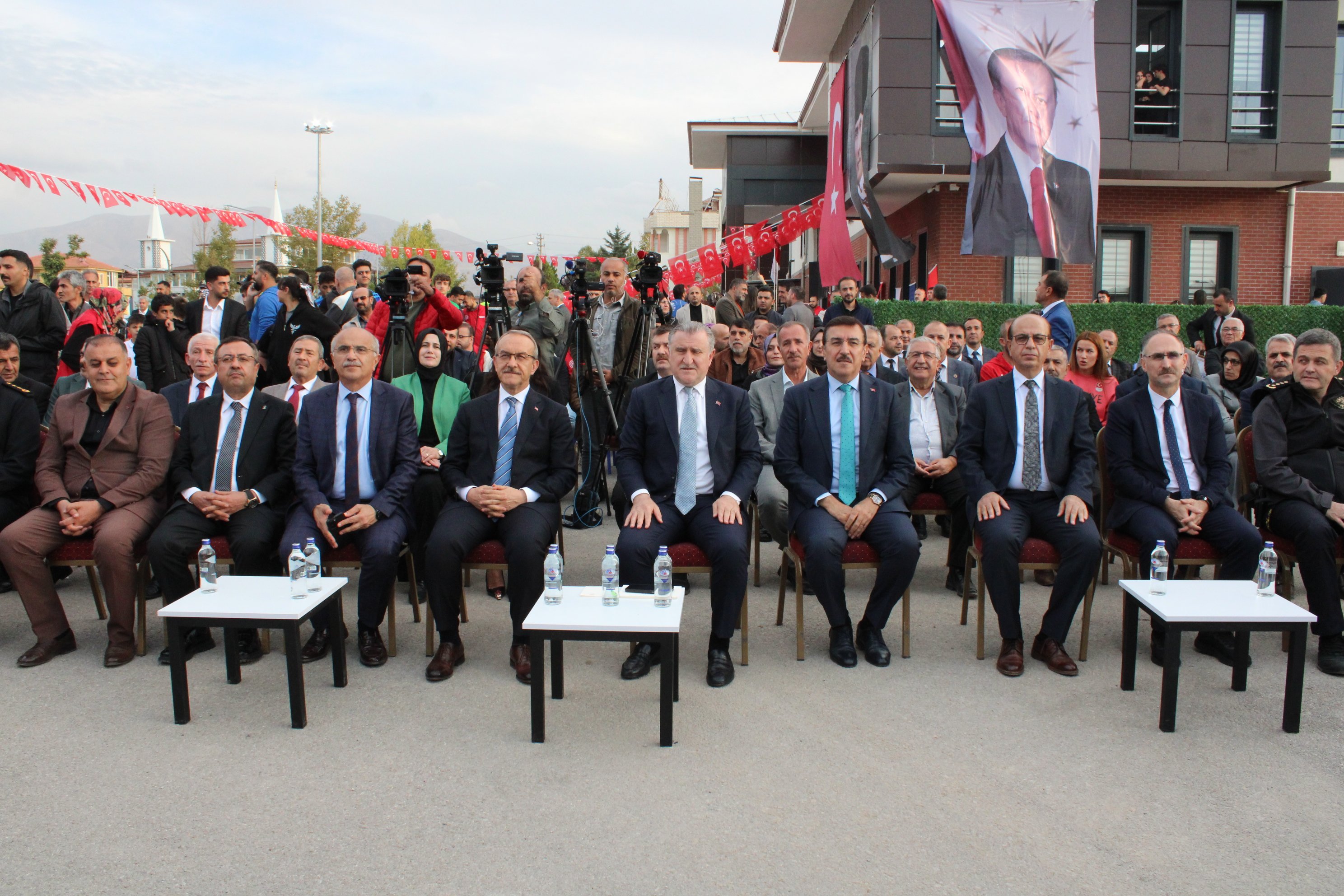 Osman Aşkın Bak Malatya