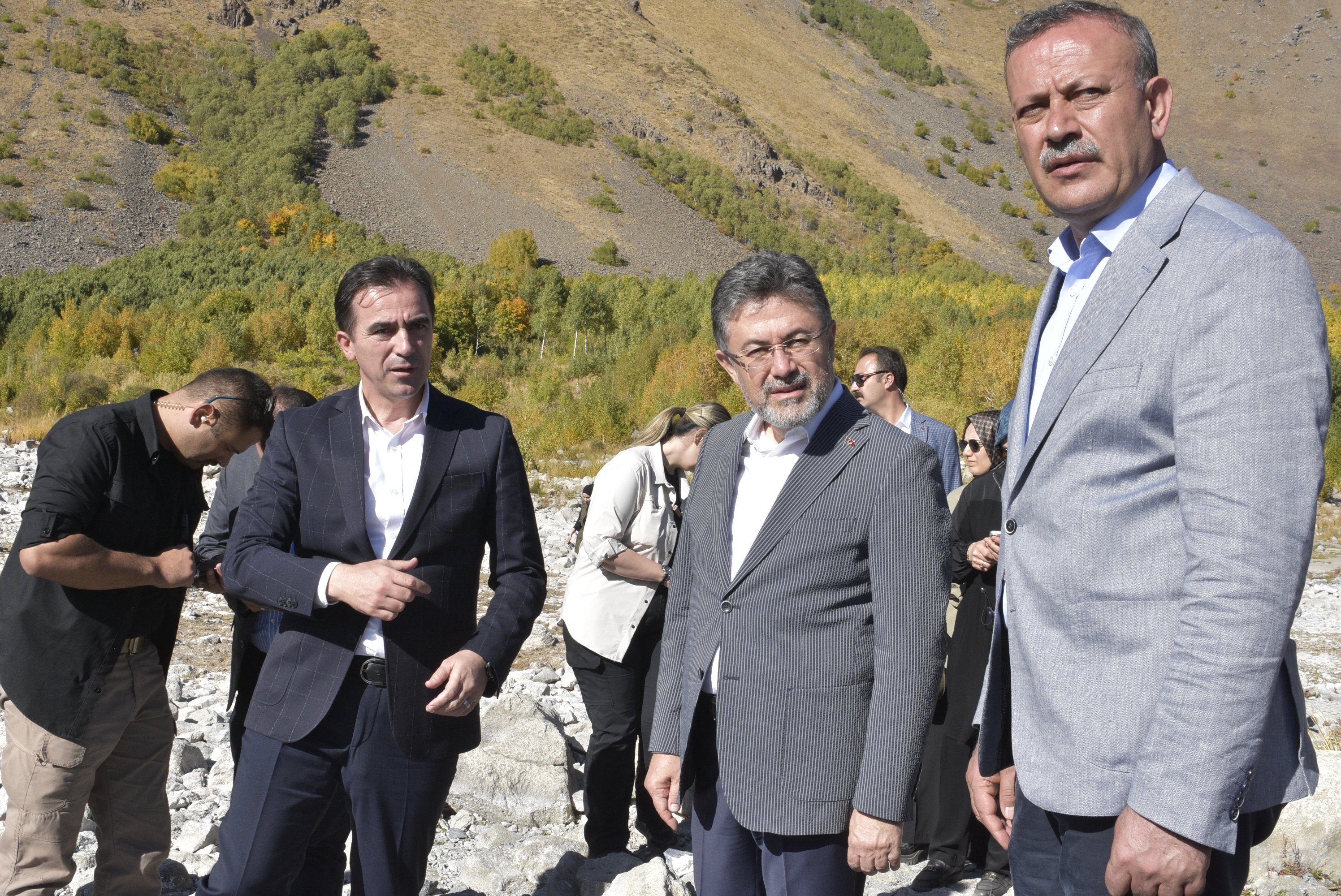 Bakan Yumaklı Nemrut Krater Gölü