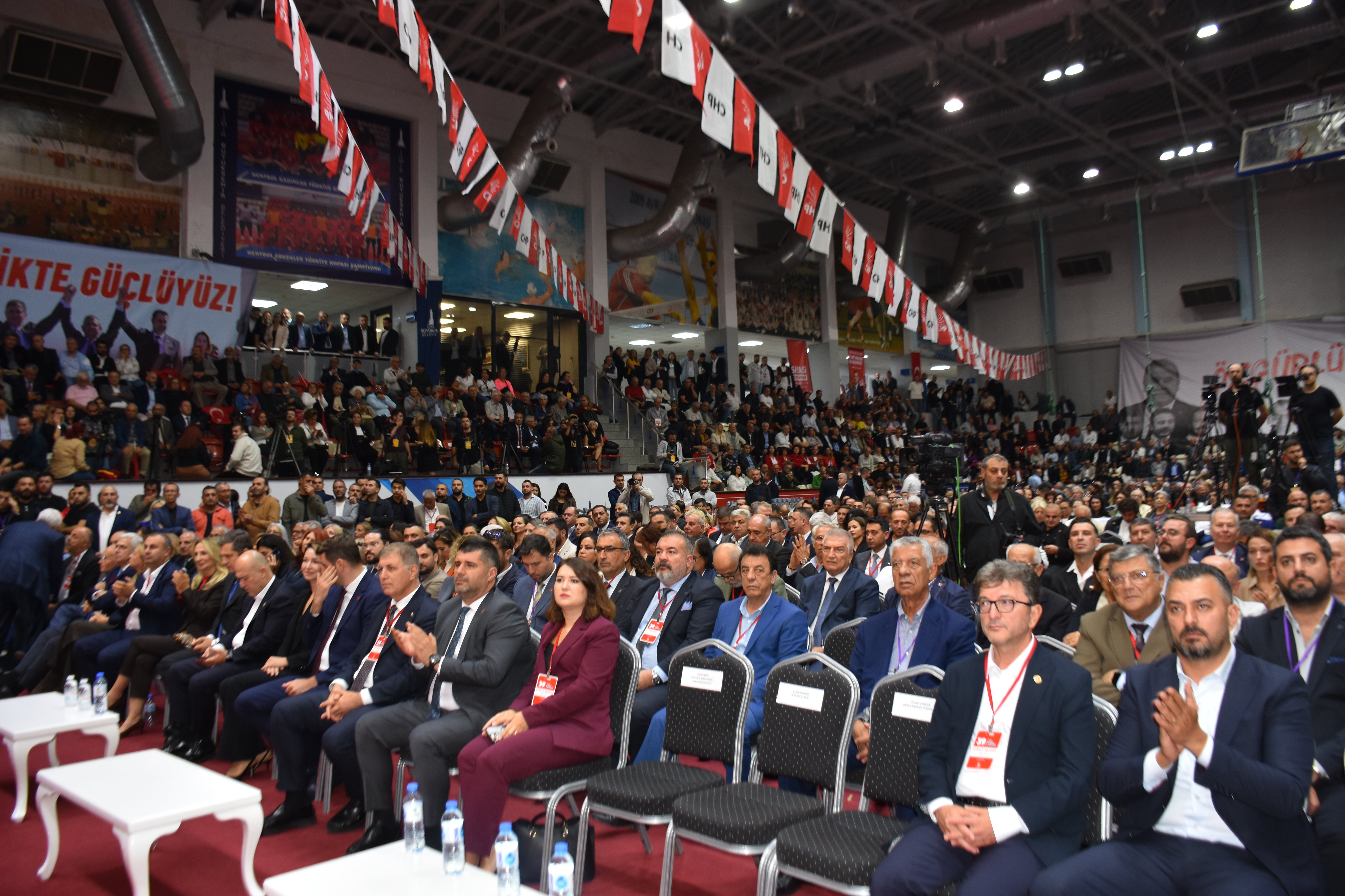 Çağatay Güç CHP İzmir İl Başkanı