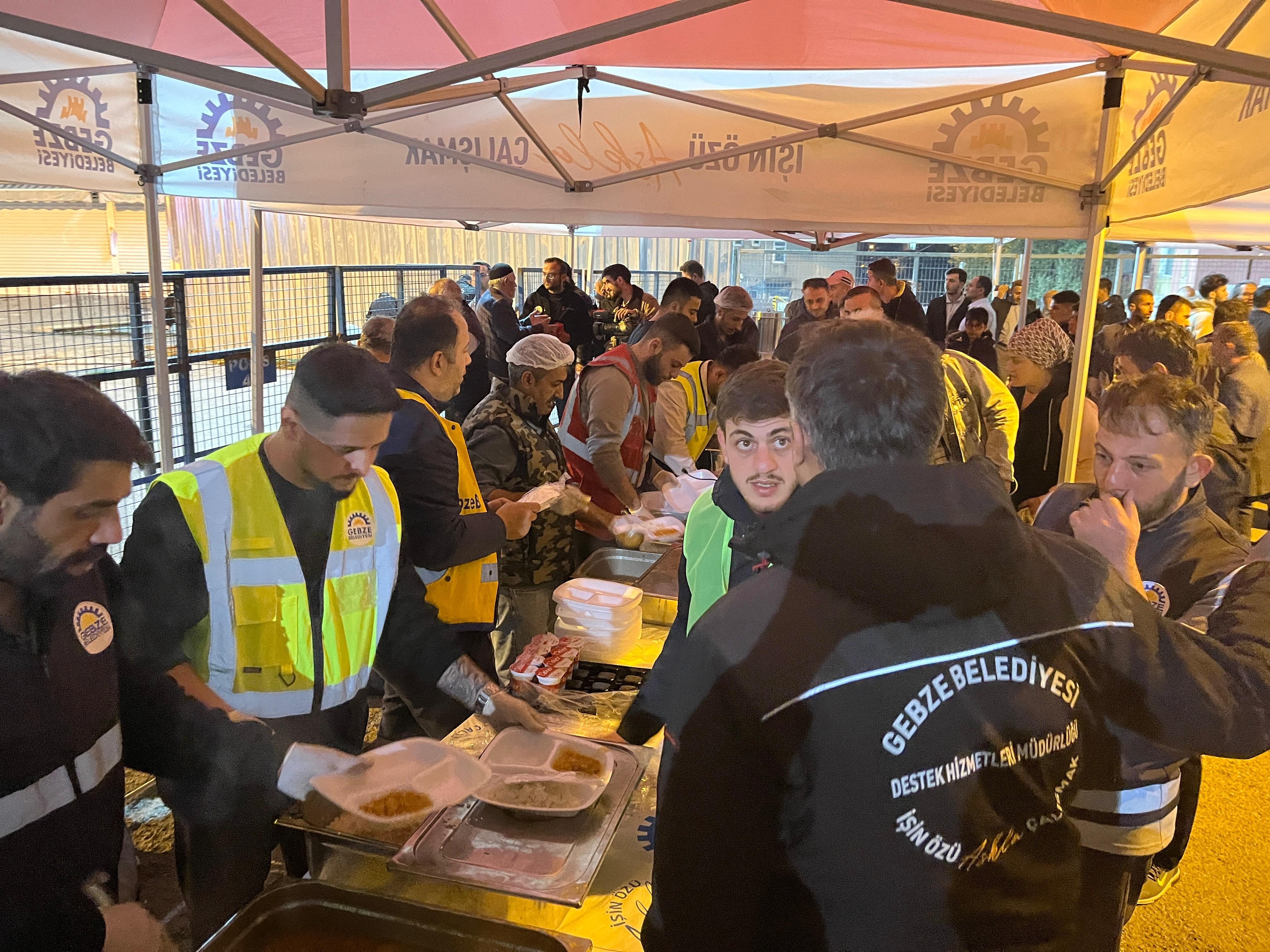 Gebze bina çökme faciası