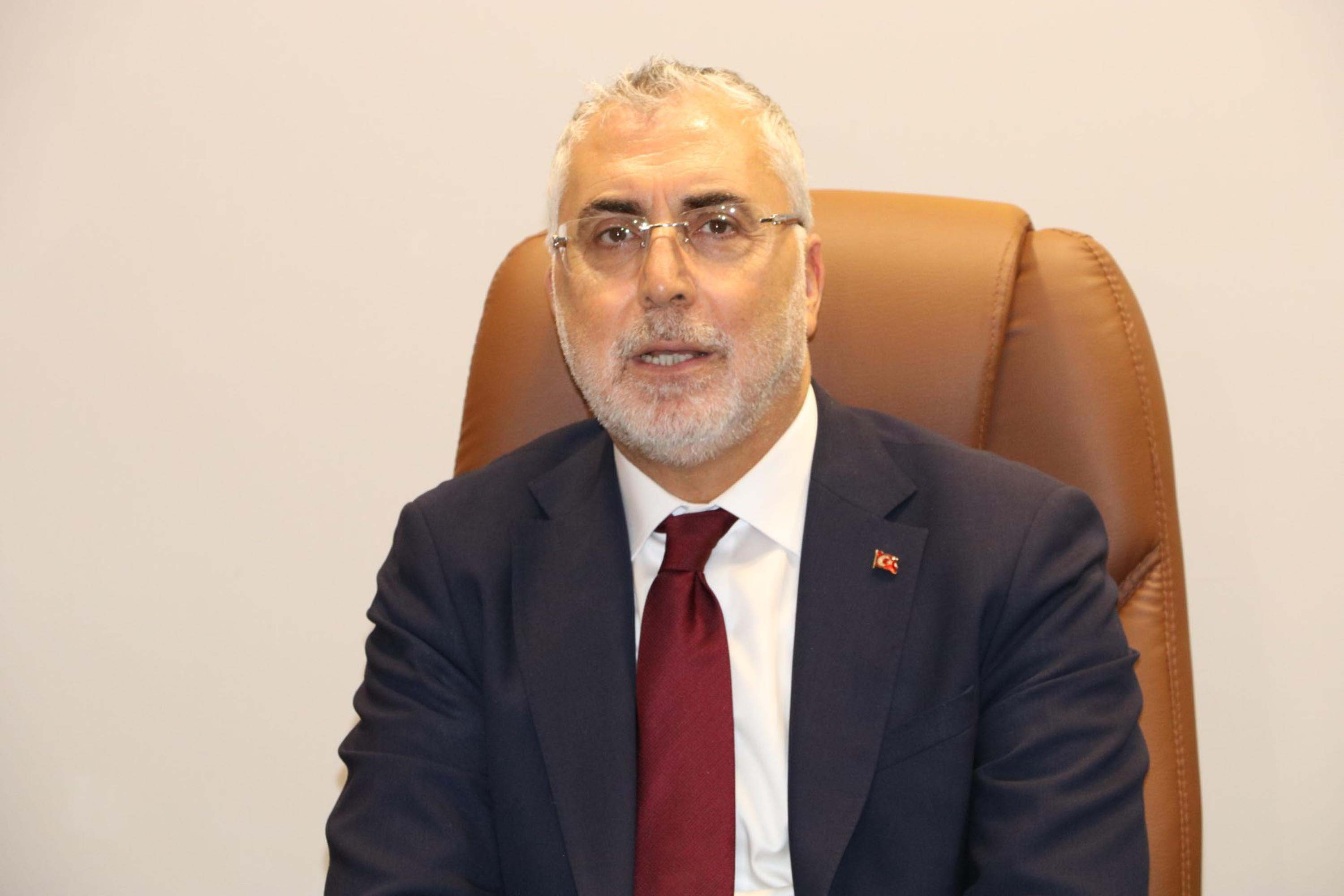 Bakan Işıkhan Aliağa Belediyesi Ziyareti