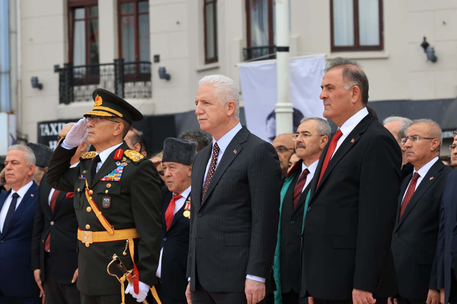 İstanbul Valisi Davut Gül törende