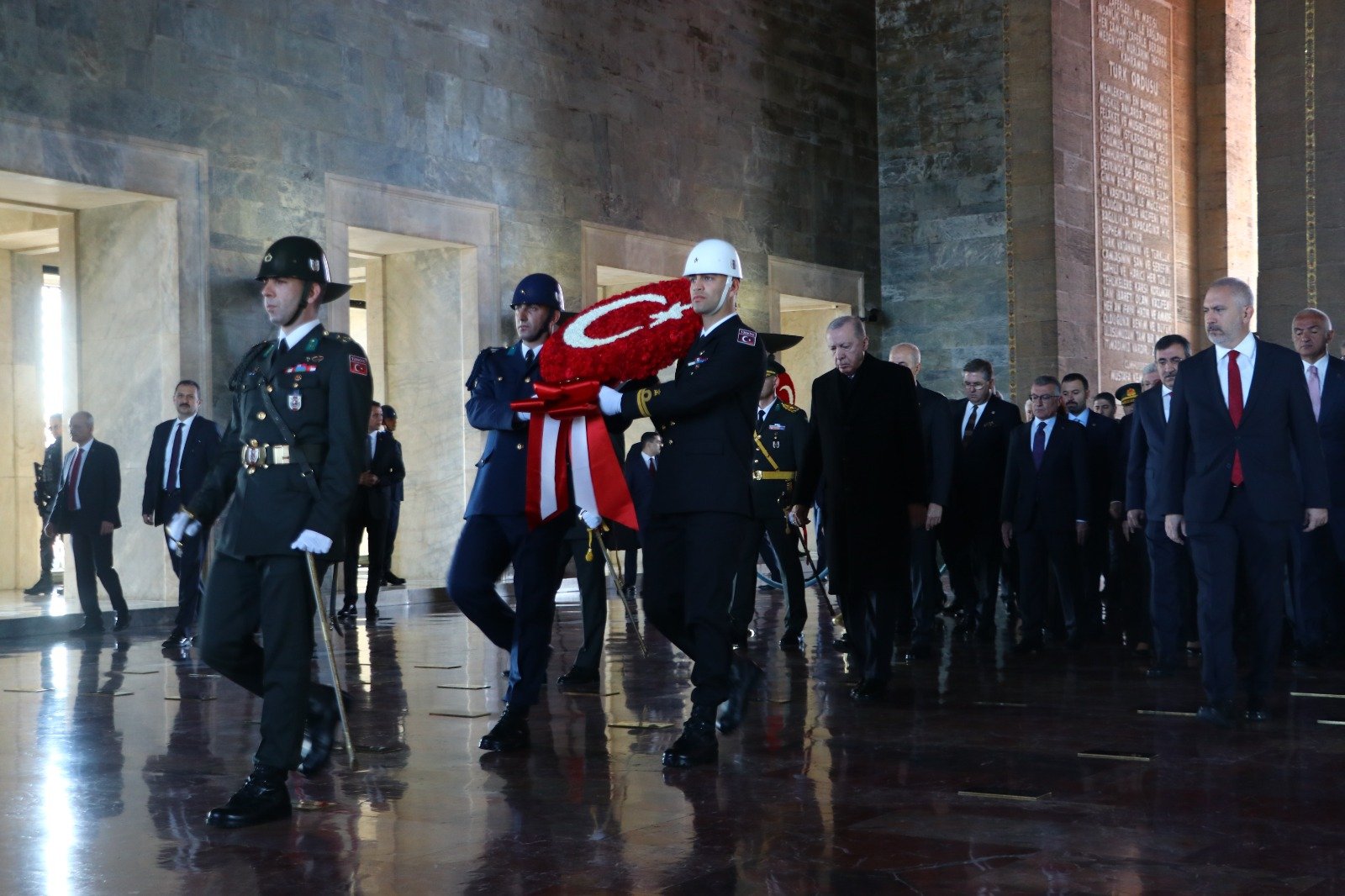 Cumhurbaşkanı Erdoğan Anıtkabir