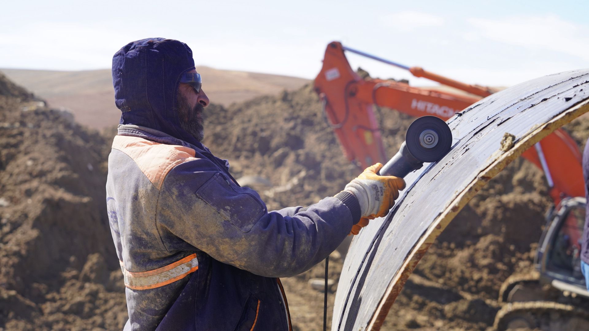 Kesikköprü hattı çelik boru döşeme çalışması