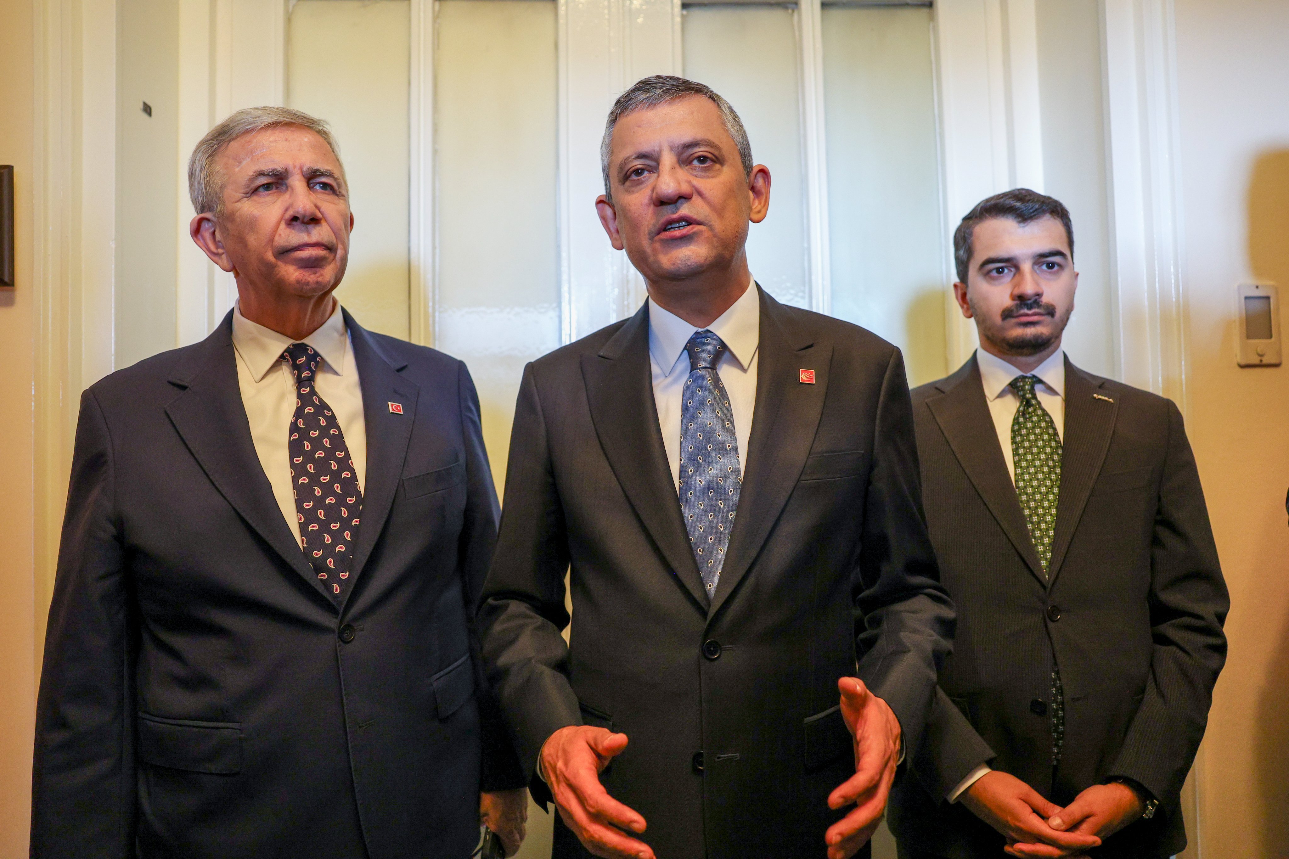 Özgür Özel Mansur Yavaş TBMM görüşmesi