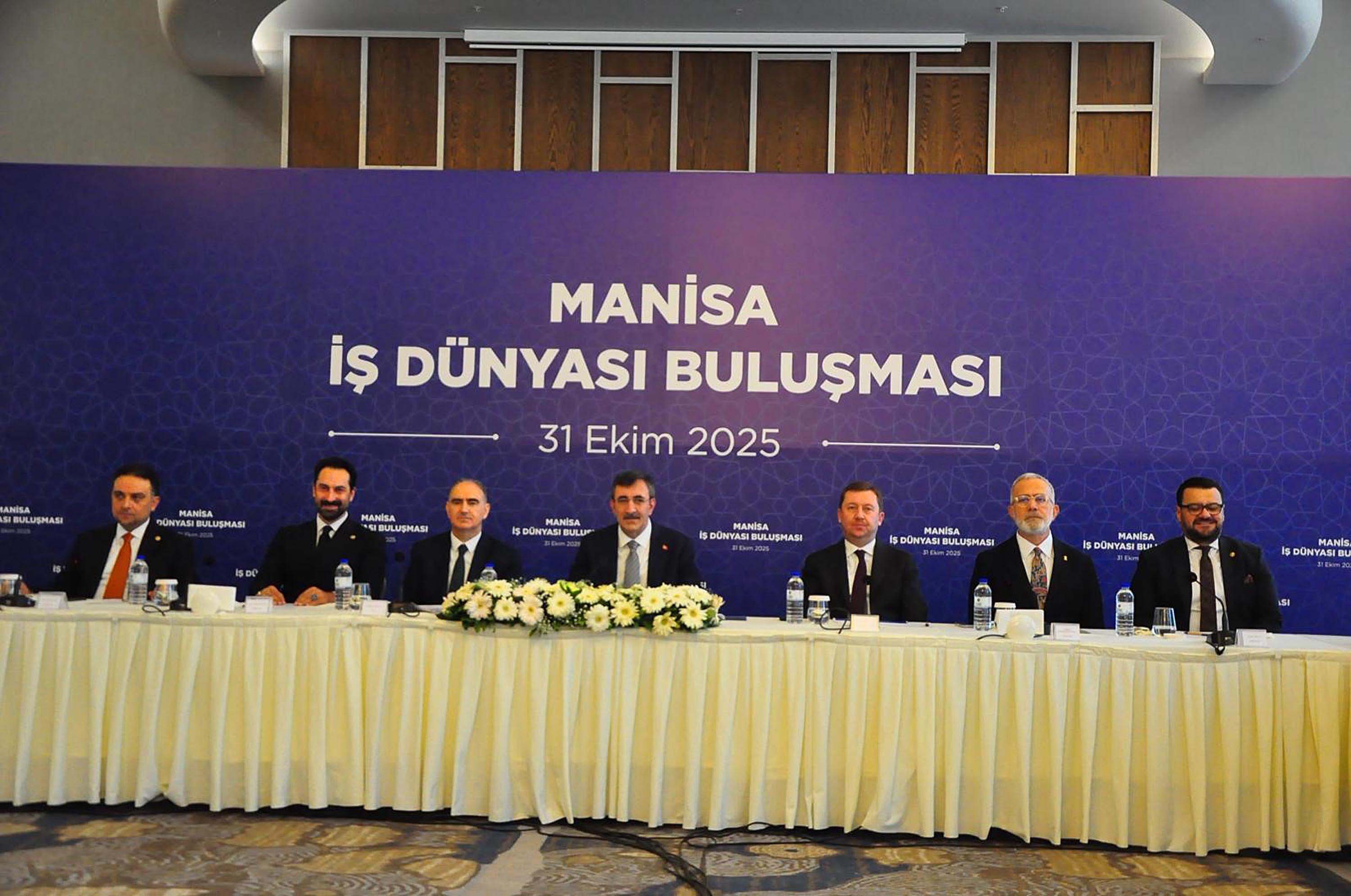 Cumhurbaşkanı Yardımcısı Cevdet Yılmaz