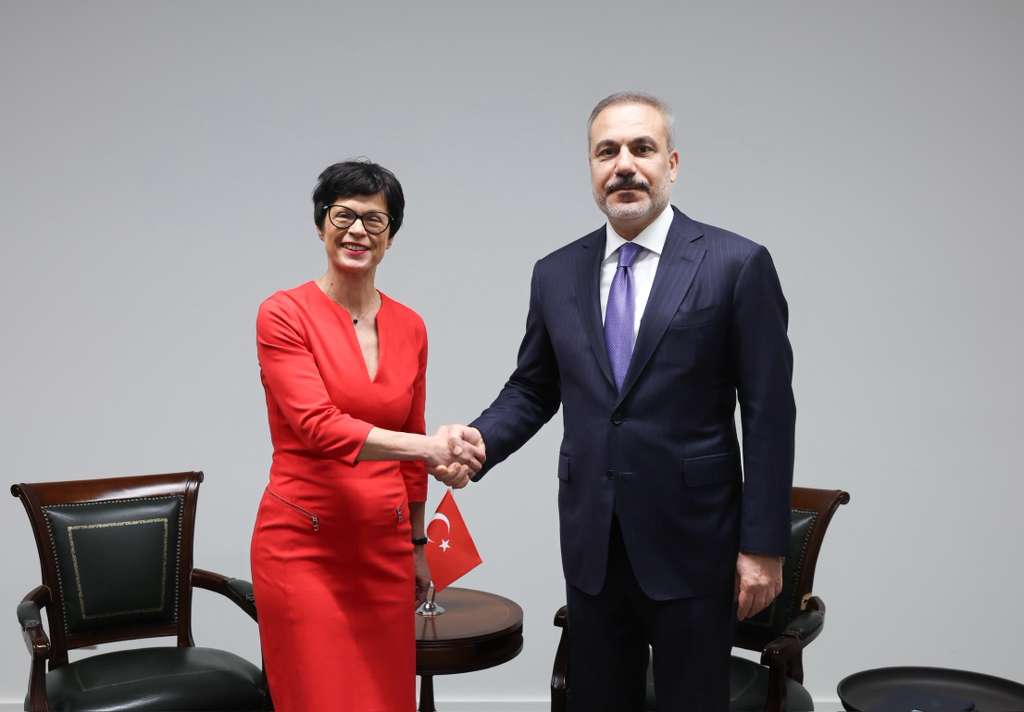 Hakan Fidan AB Komiseri Marta Kos Lüksemburg görüşme