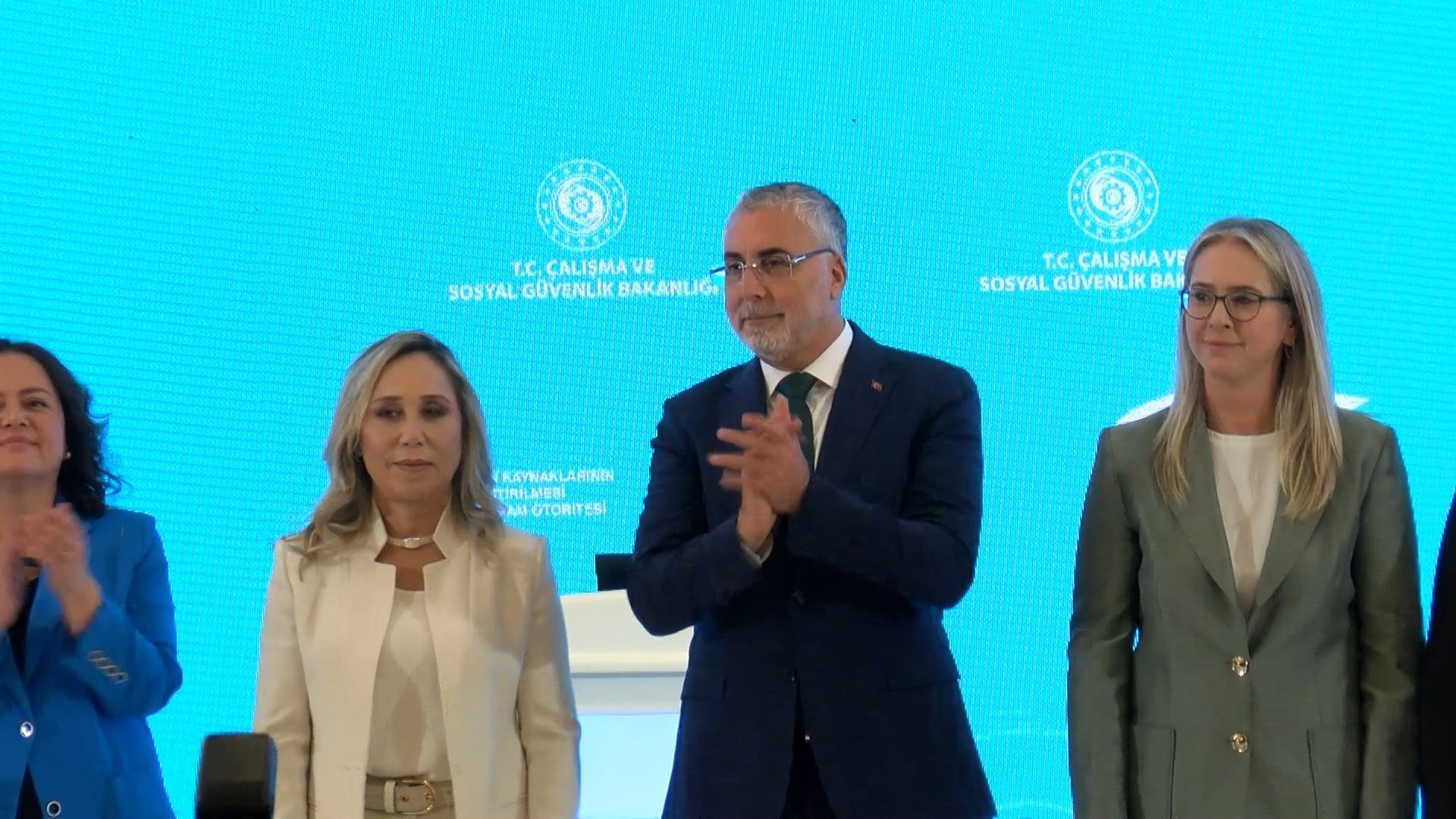 Bakan Vedat Işıkhan Kadın İstihdamı