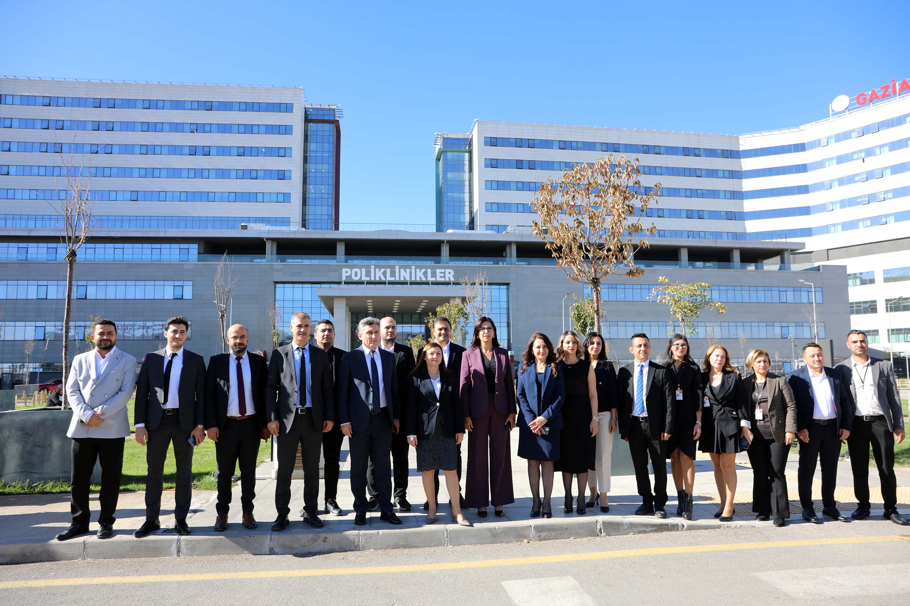Gaziantep Şehir Hastanesi iç görünüm