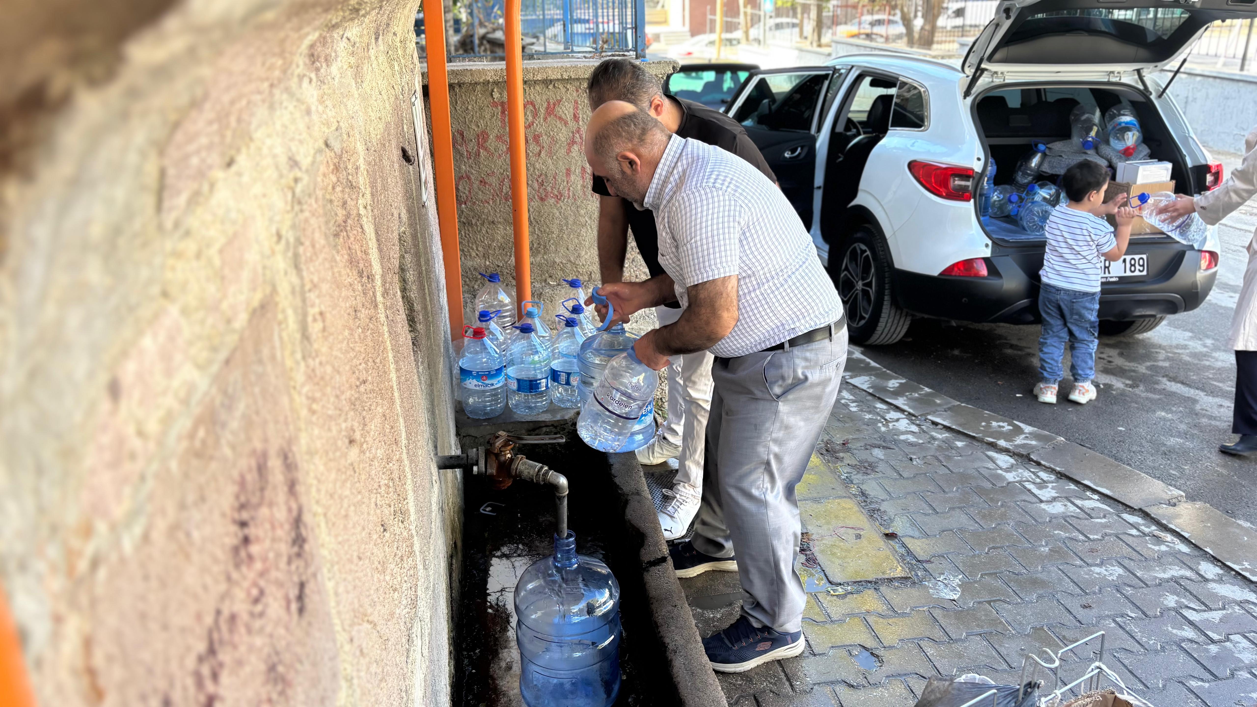 AK Parti Su Kesintisi Tepkisi