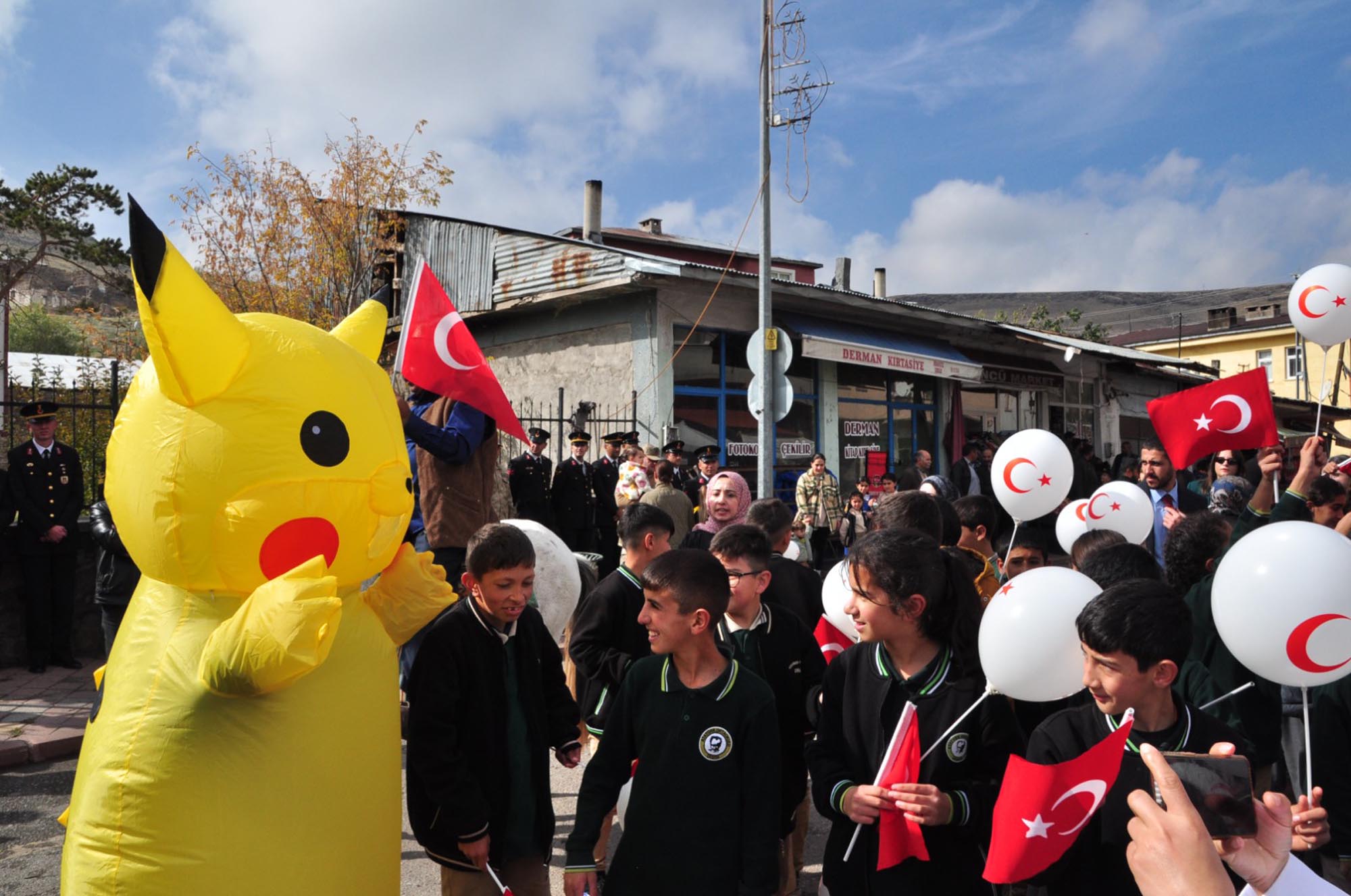 Digor kurtuluş töreni Pikachu mehter takımı