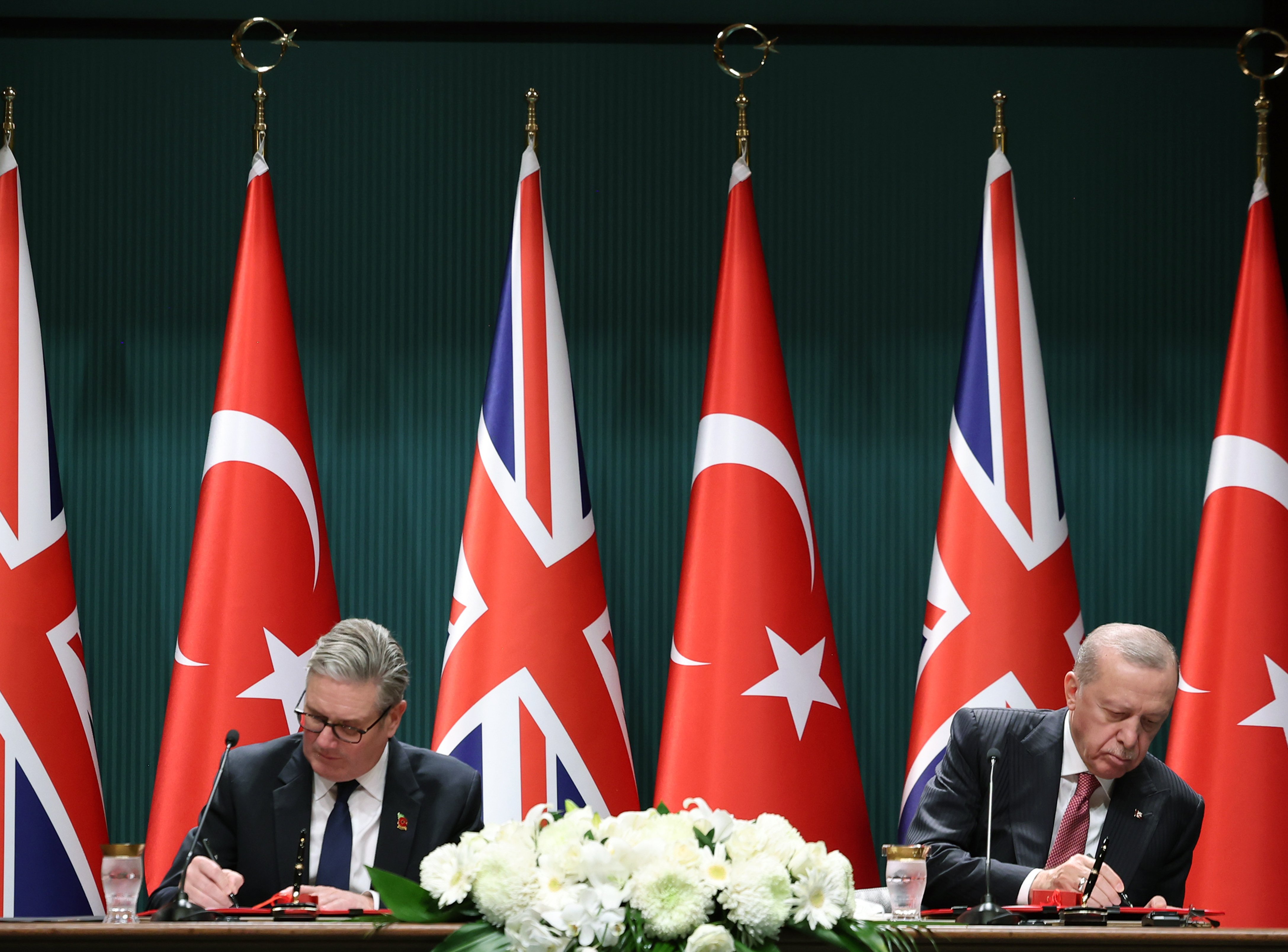 Eurofighter Typhoon anlaşması imza töreni