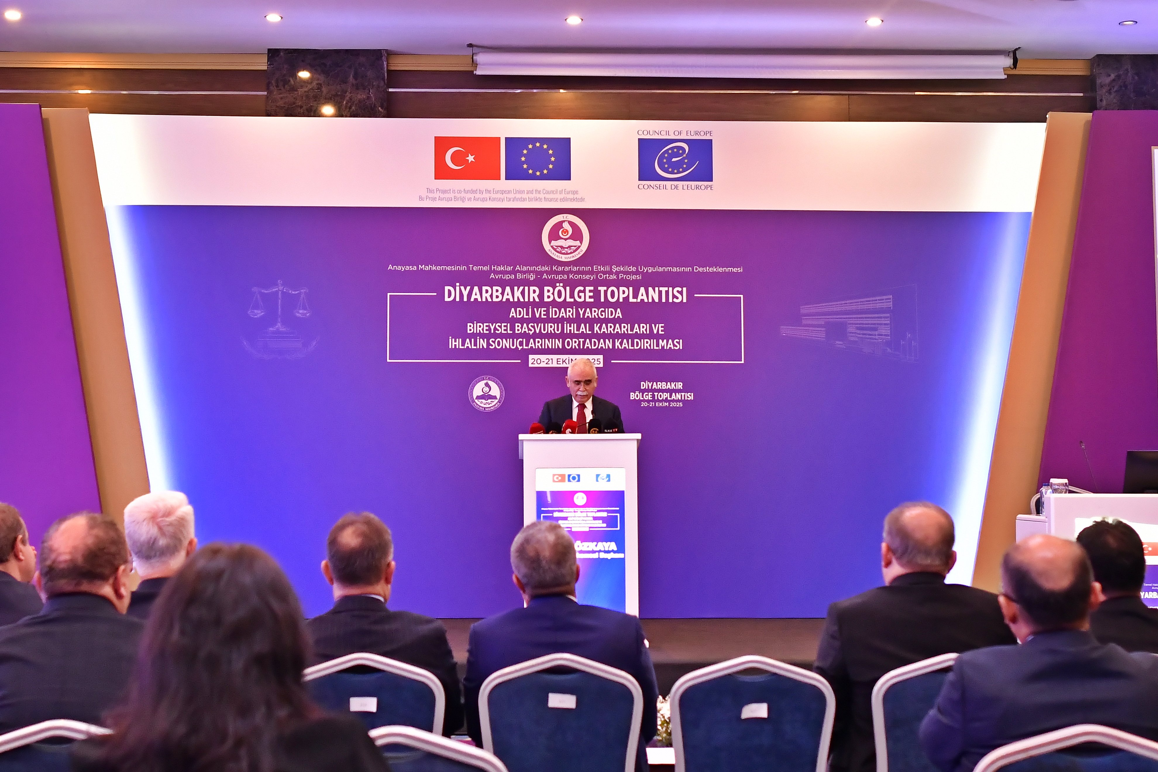 Anayasa Mahkemesi Başkanı Kadir Özkaya