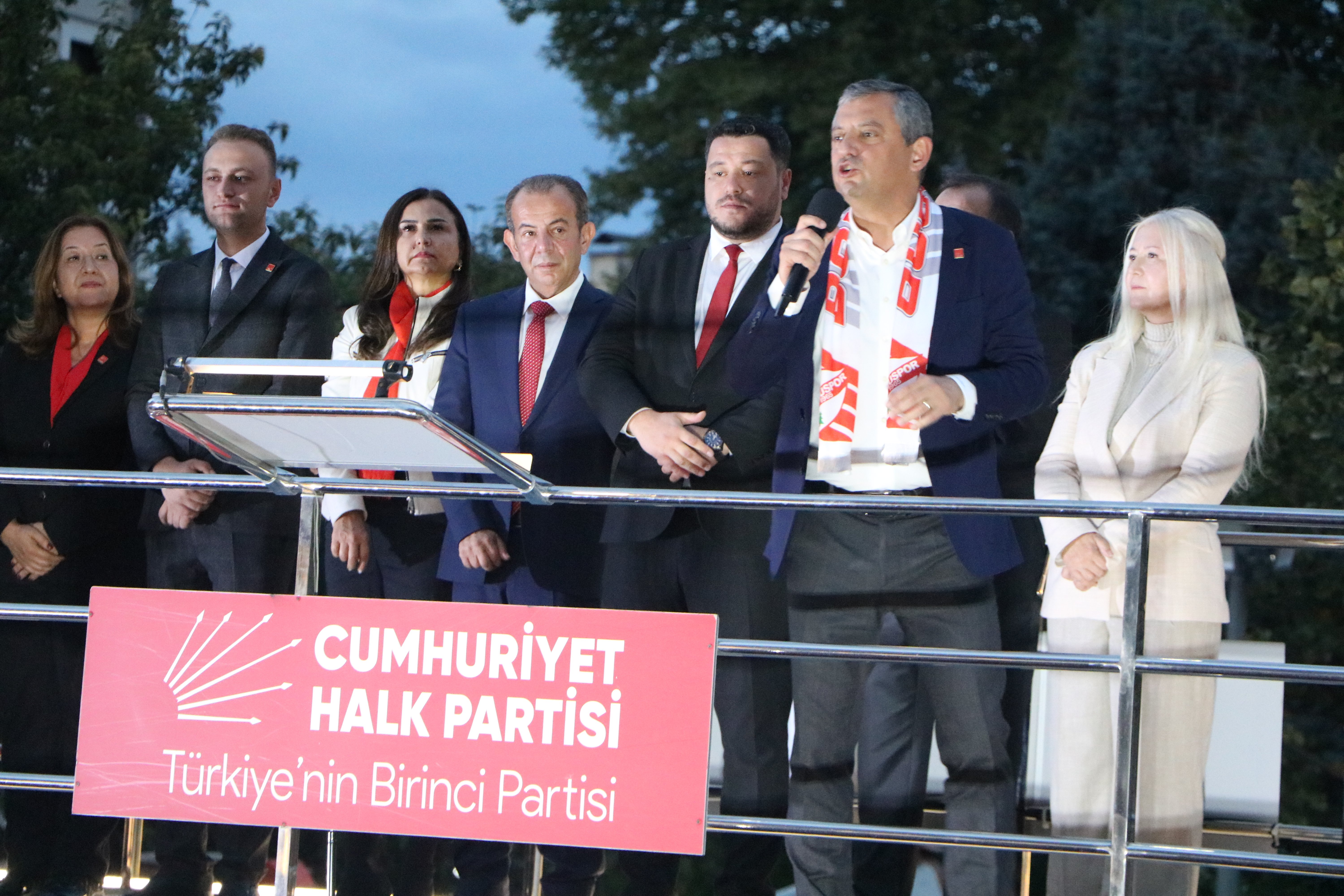 Özgür Özel Siyasi Konuşma