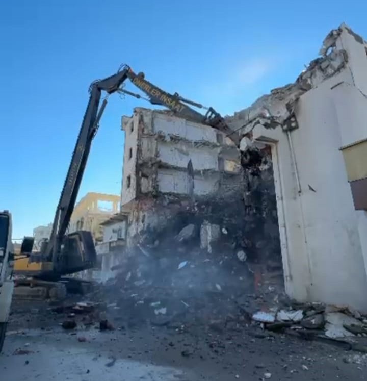 İslahiye deprem hasarlı bina