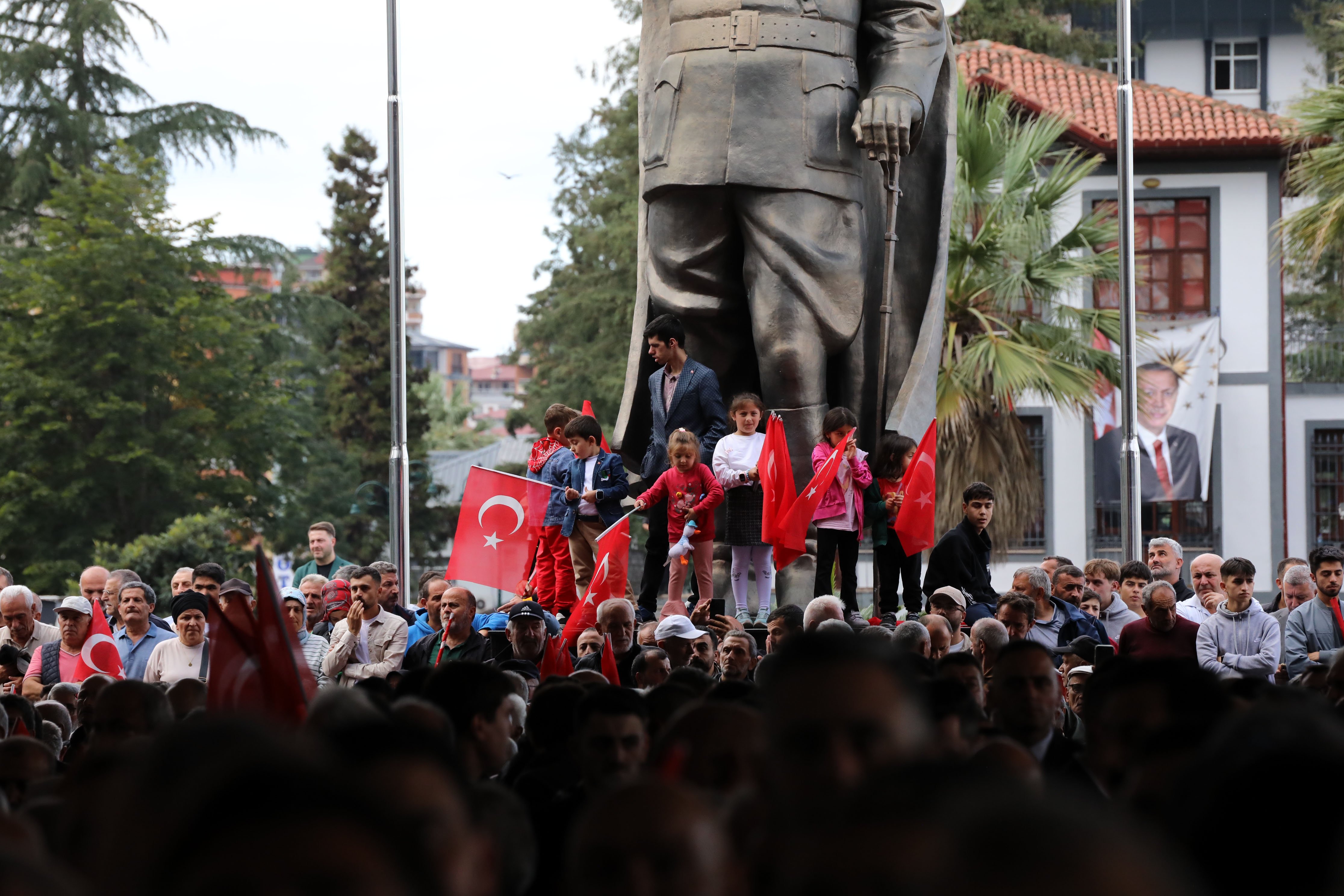Cumhurbaşkanı Erdoğan Rize sel afeti