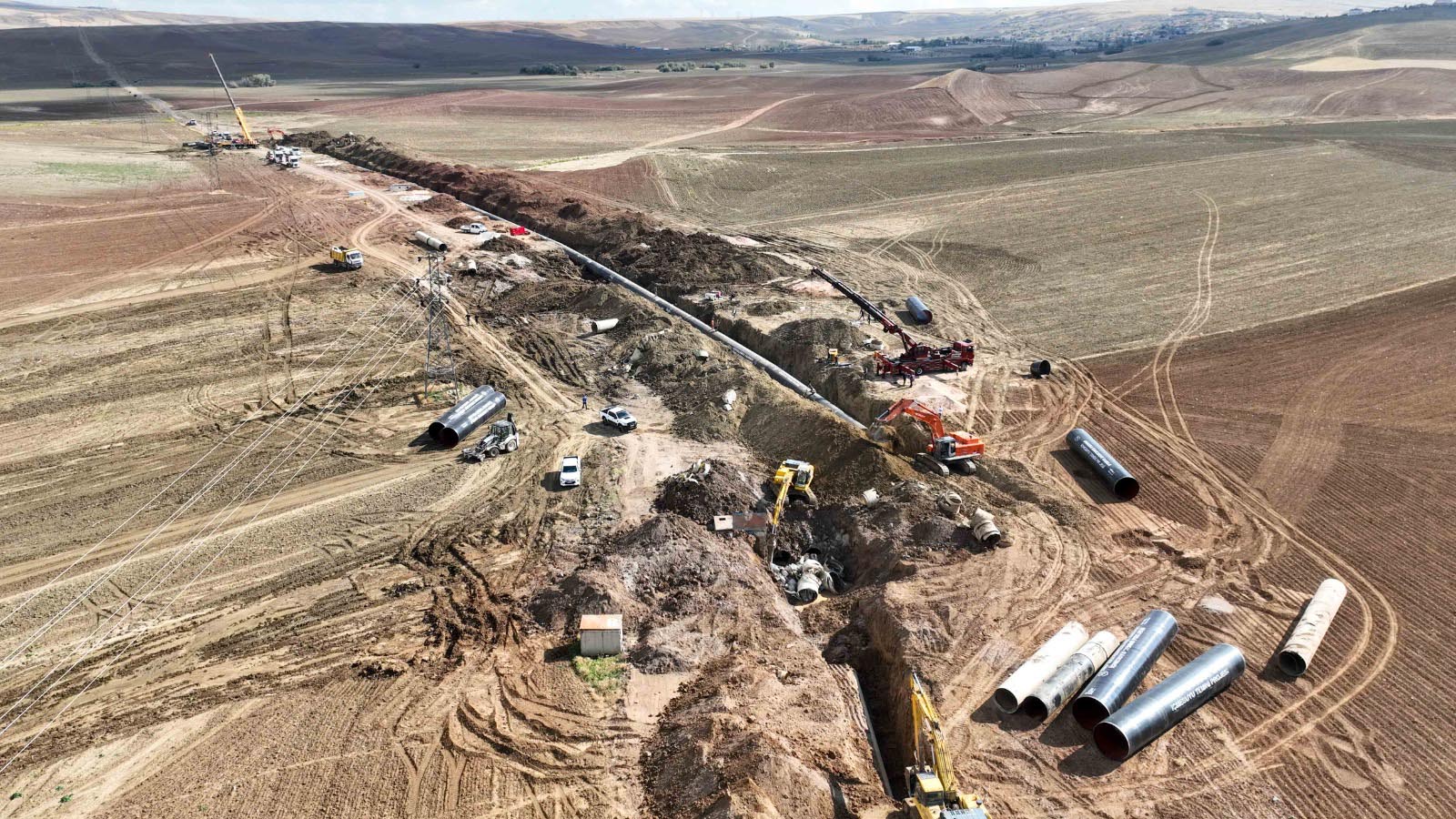 Kesikköprü su hattı onarım çalışması