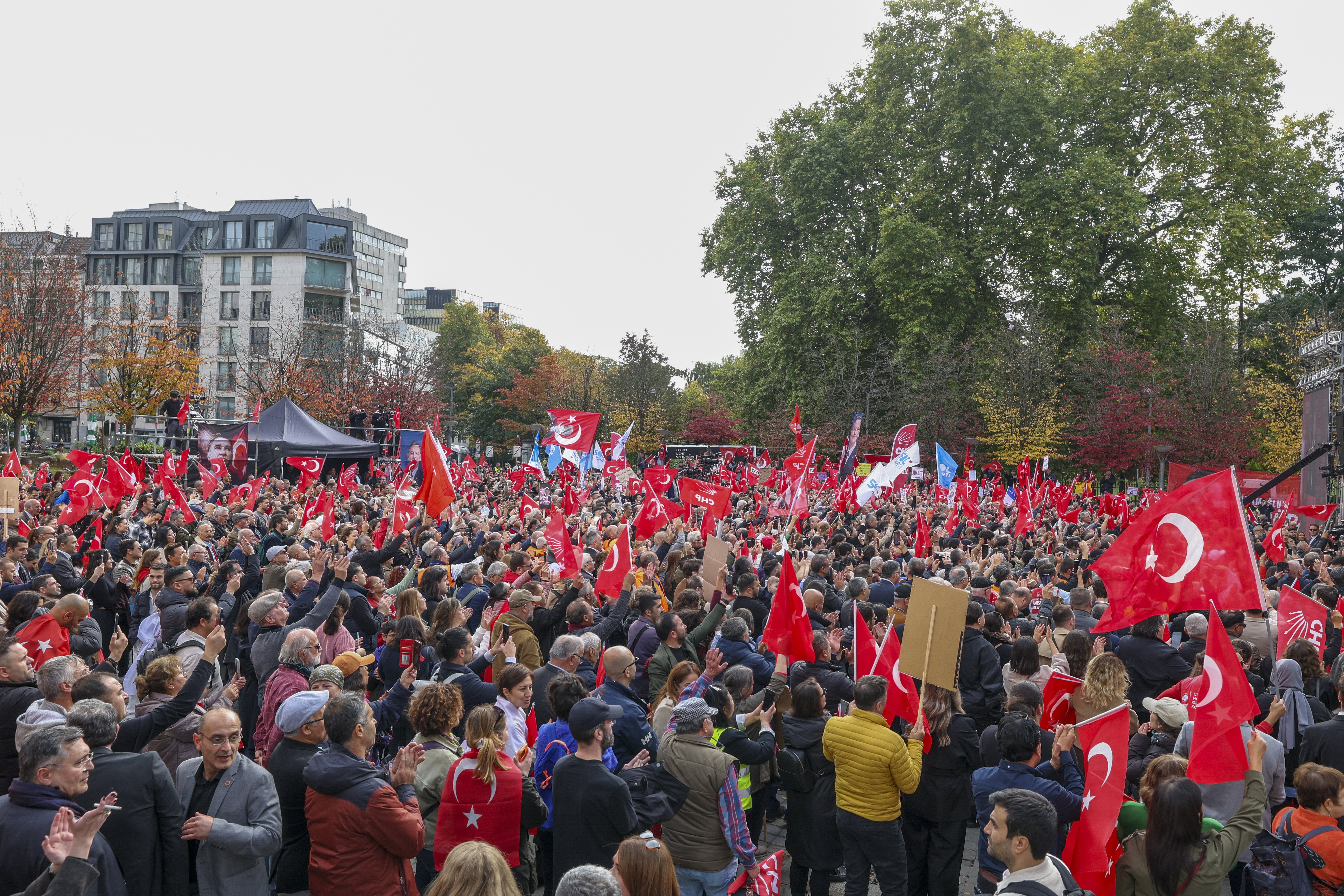 Özgür Özel Avrupa Parlamentosu