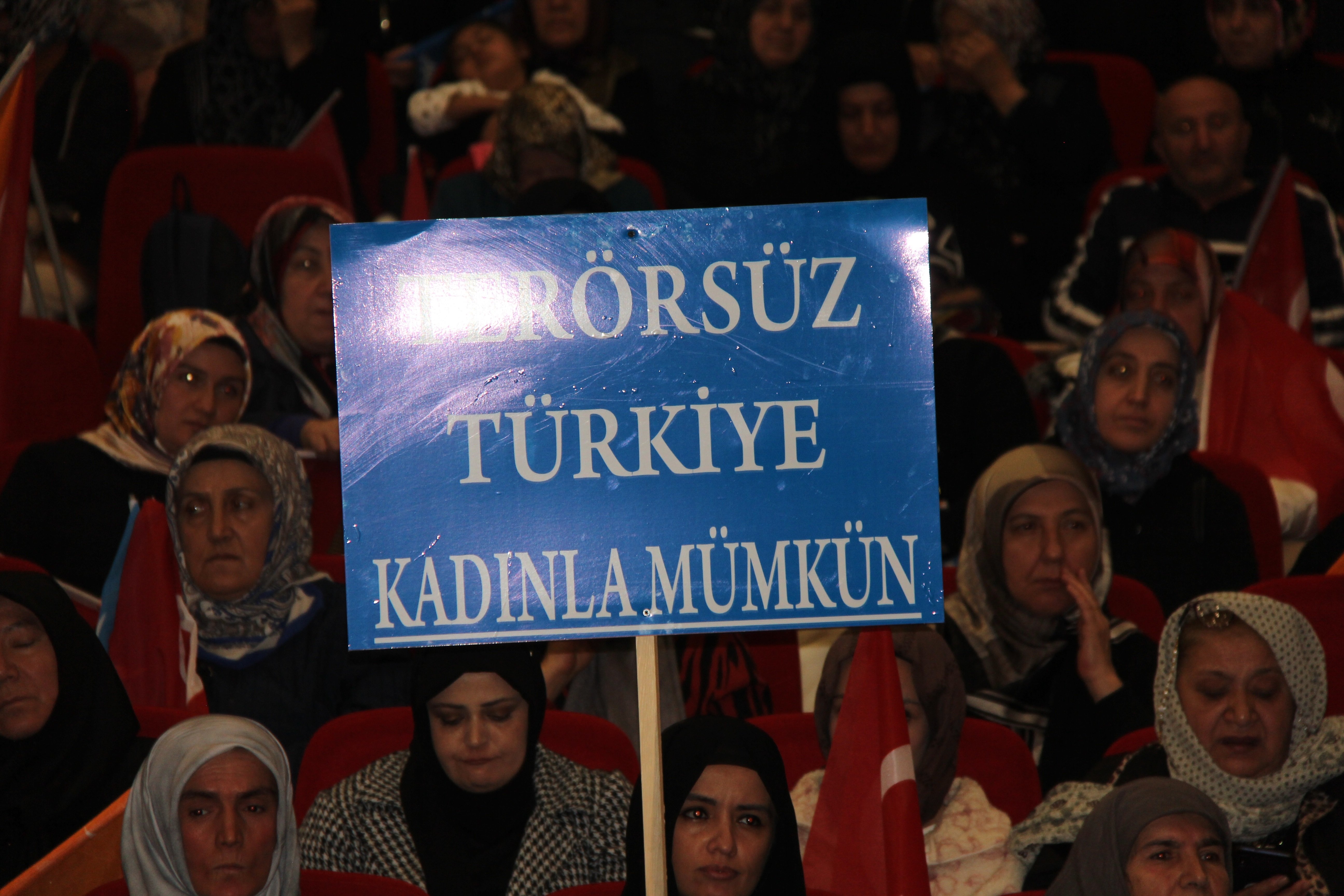 AK Parti Sivas Toplantısı Katılımcılar