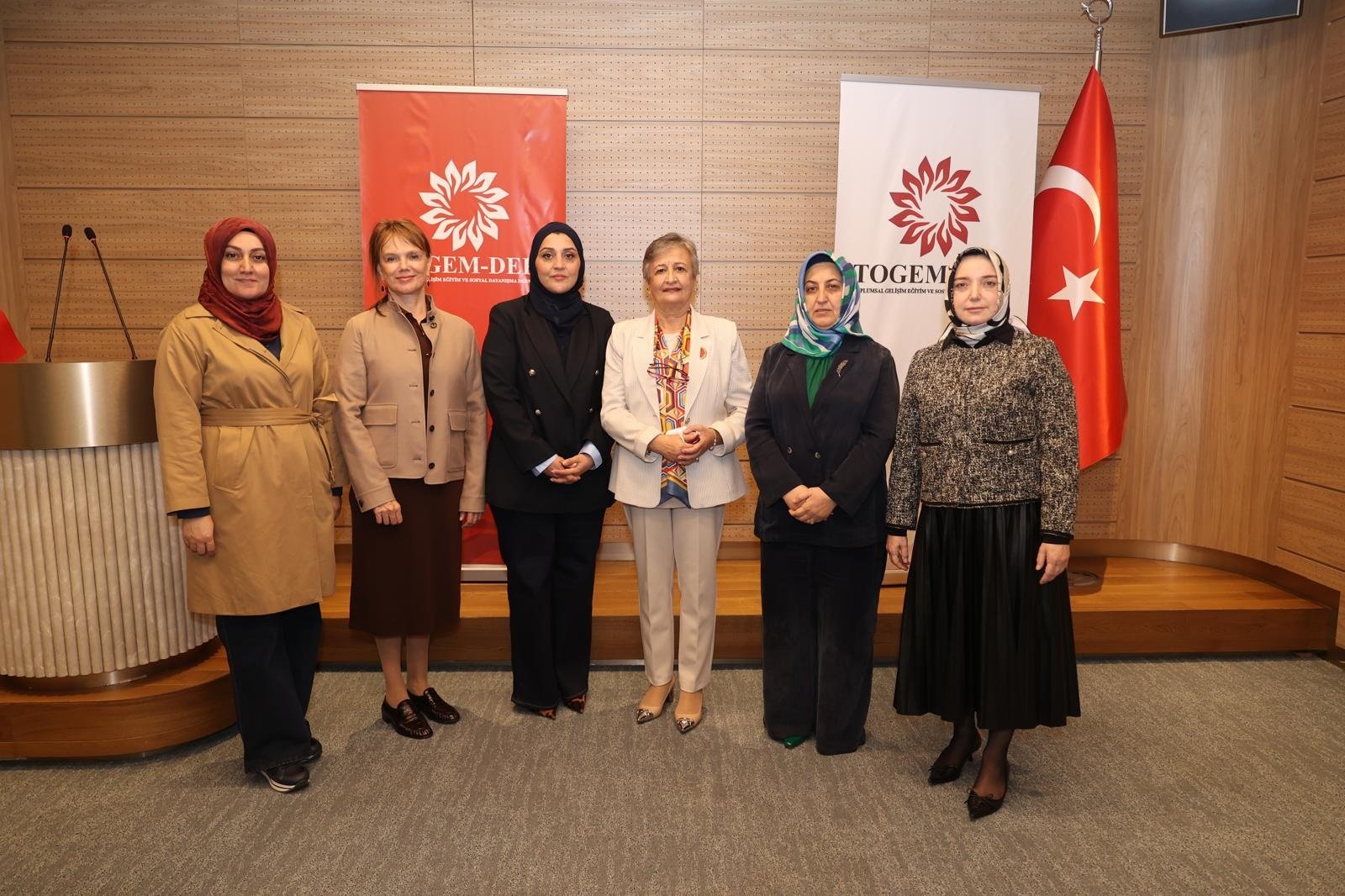 TOGEMDER 20. yıl logosu