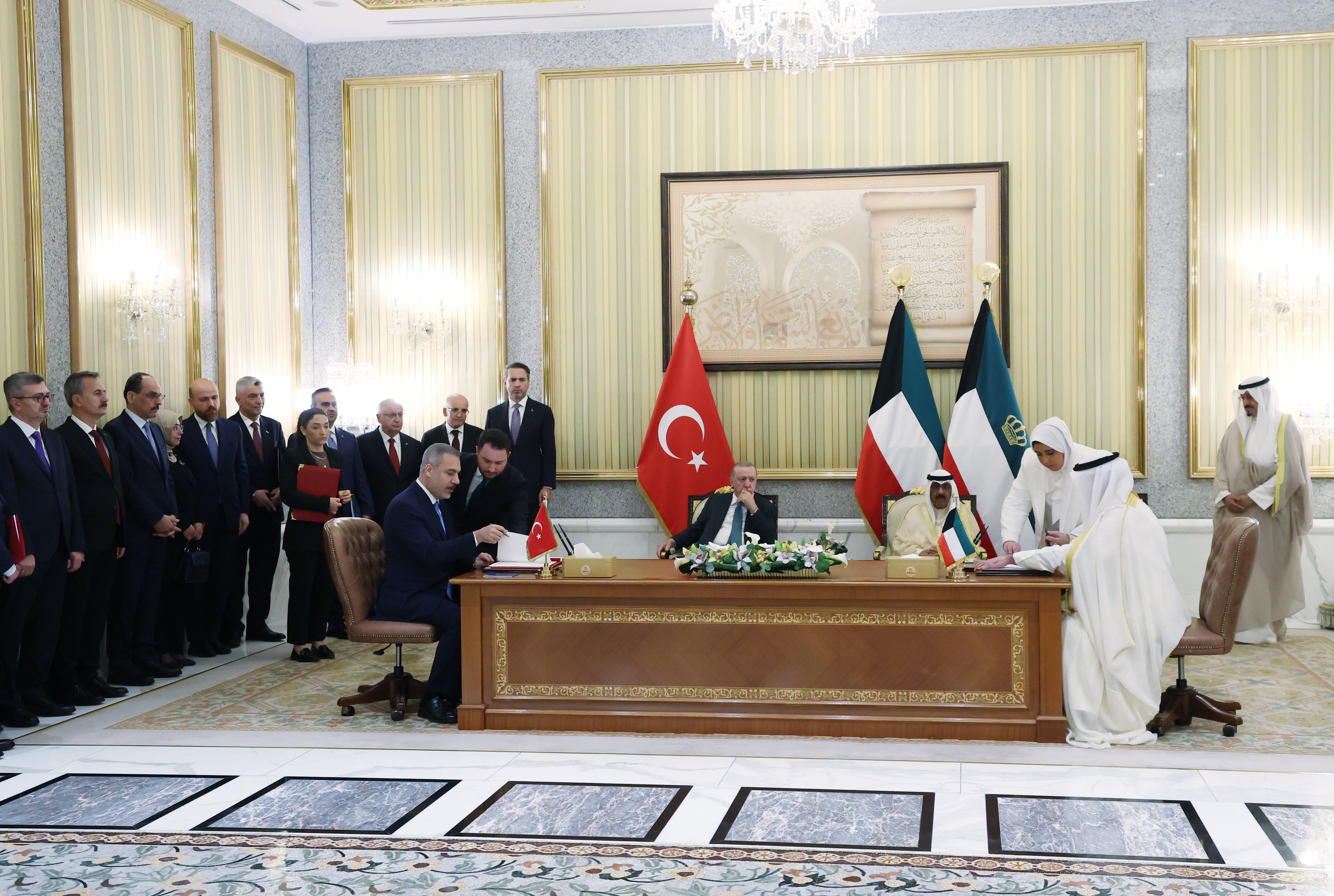 Cumhurbaşkanı Erdoğan Kuveyt Emiri ile görüşme