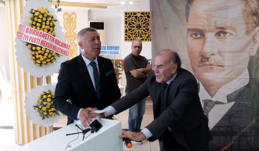 İYİ Parti Kongre Salonu