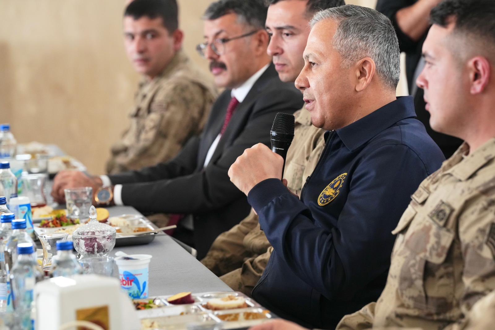 Bakan Yerlikaya helikopter incelemesi