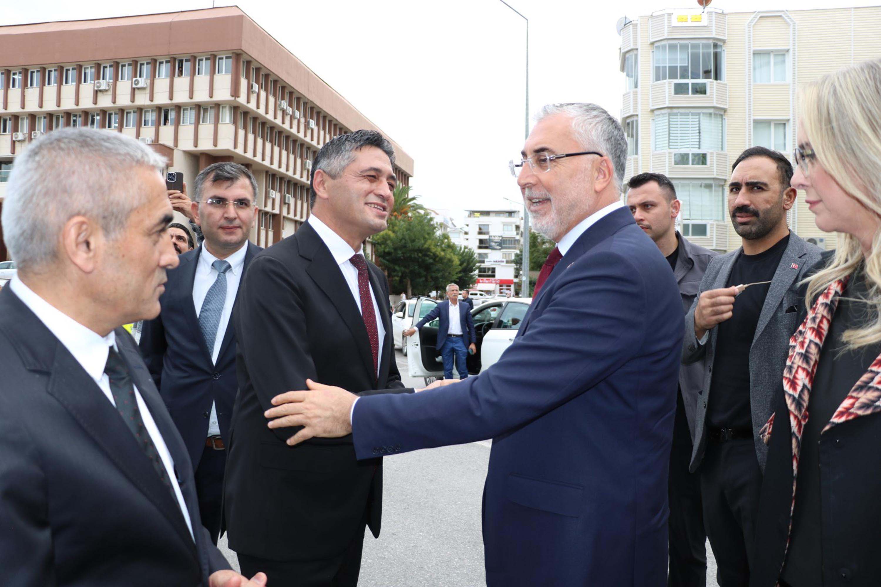 Bakan Işıkhan İzmir Programı