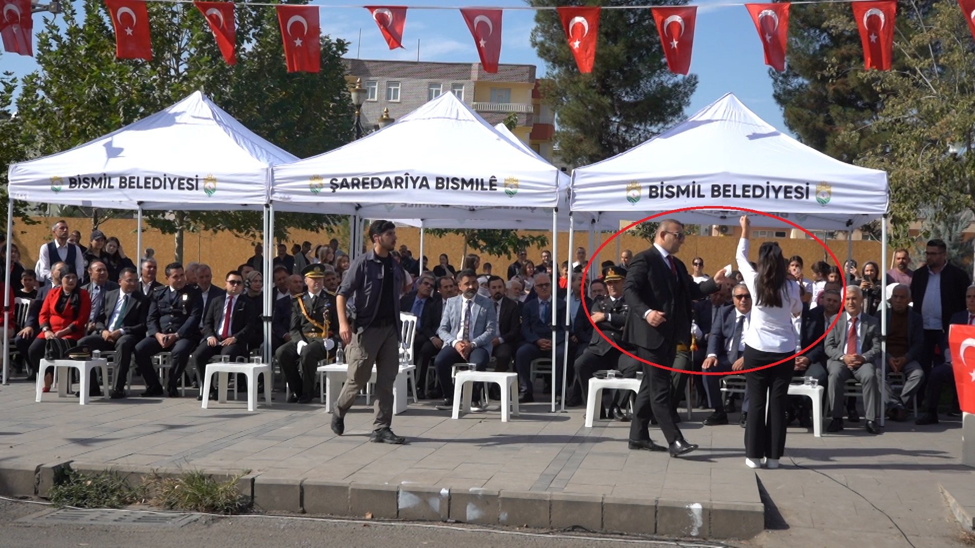 Kaymakam Recep Hasar öğrenci Yağmur Çaybugün