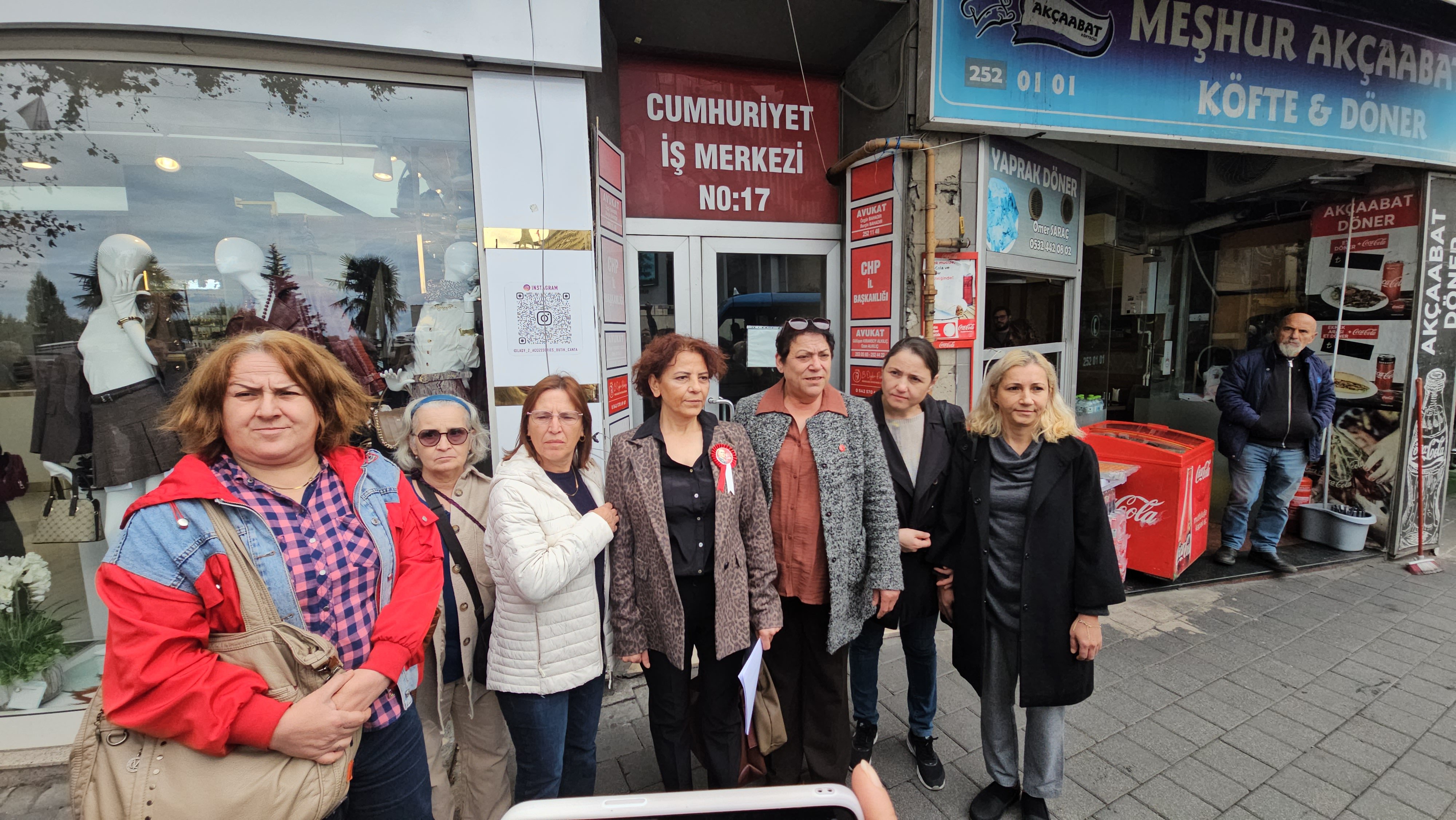 CHP Kadın Kolları Toplu İstifa