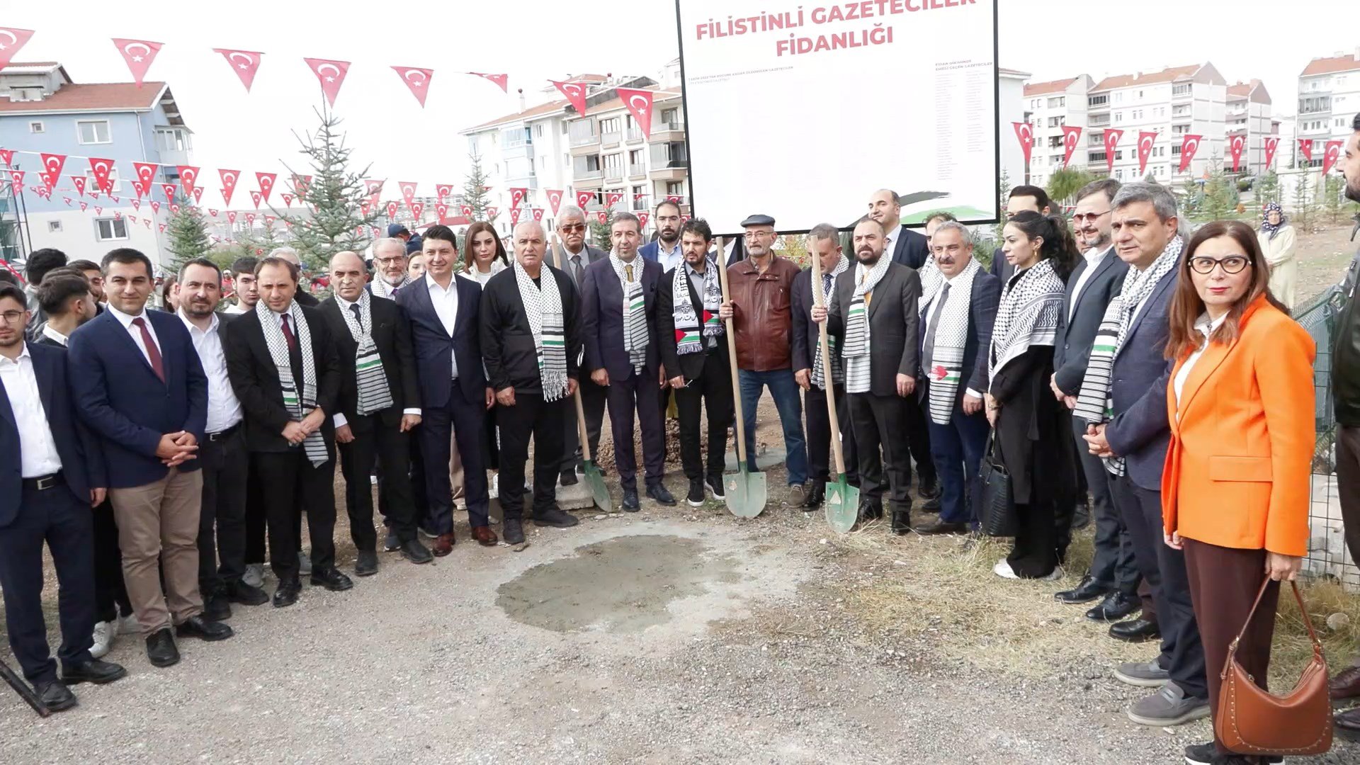 Faruk Acar Fidan Dikimi