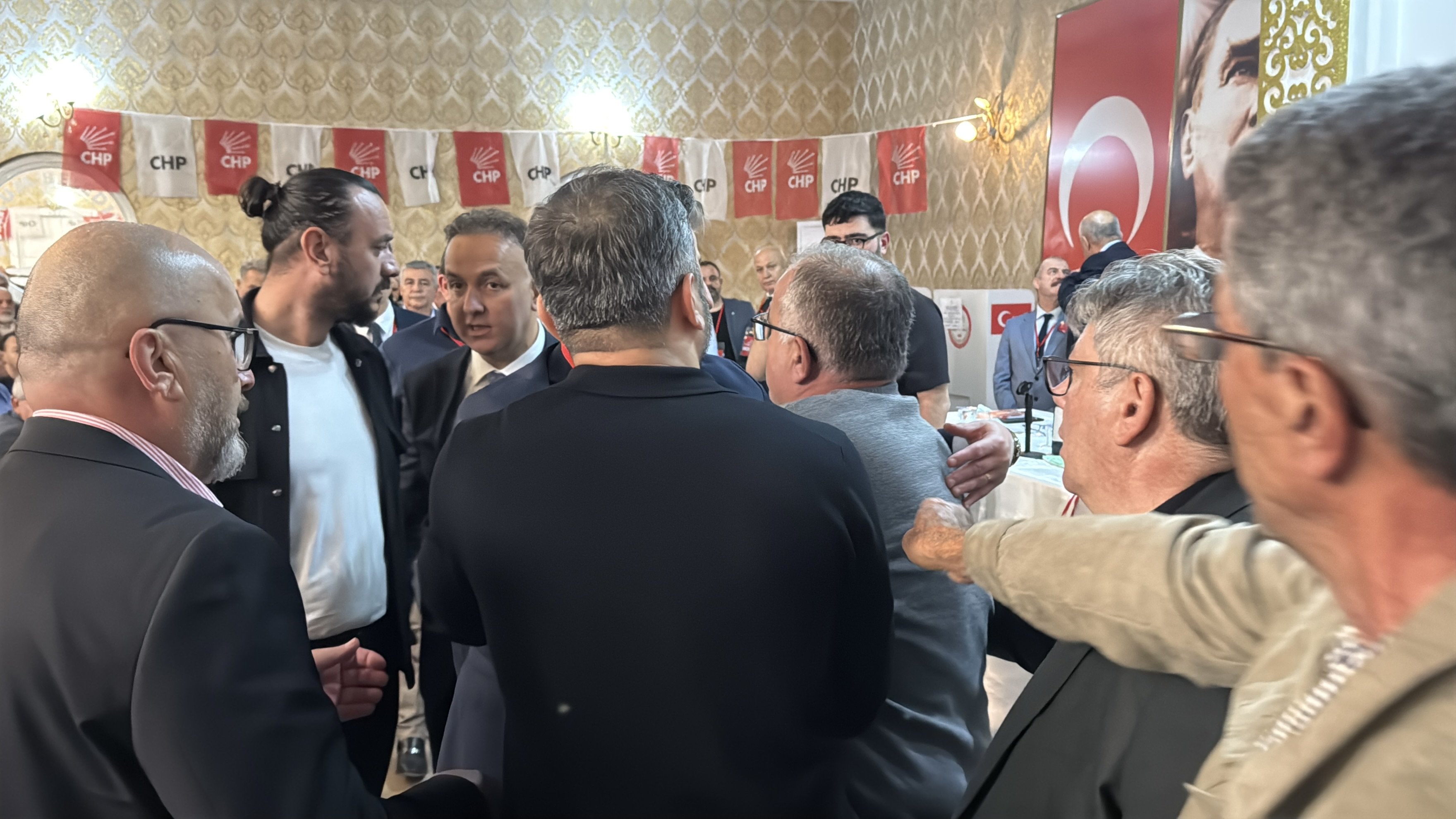 CHP Kongresi Arbede