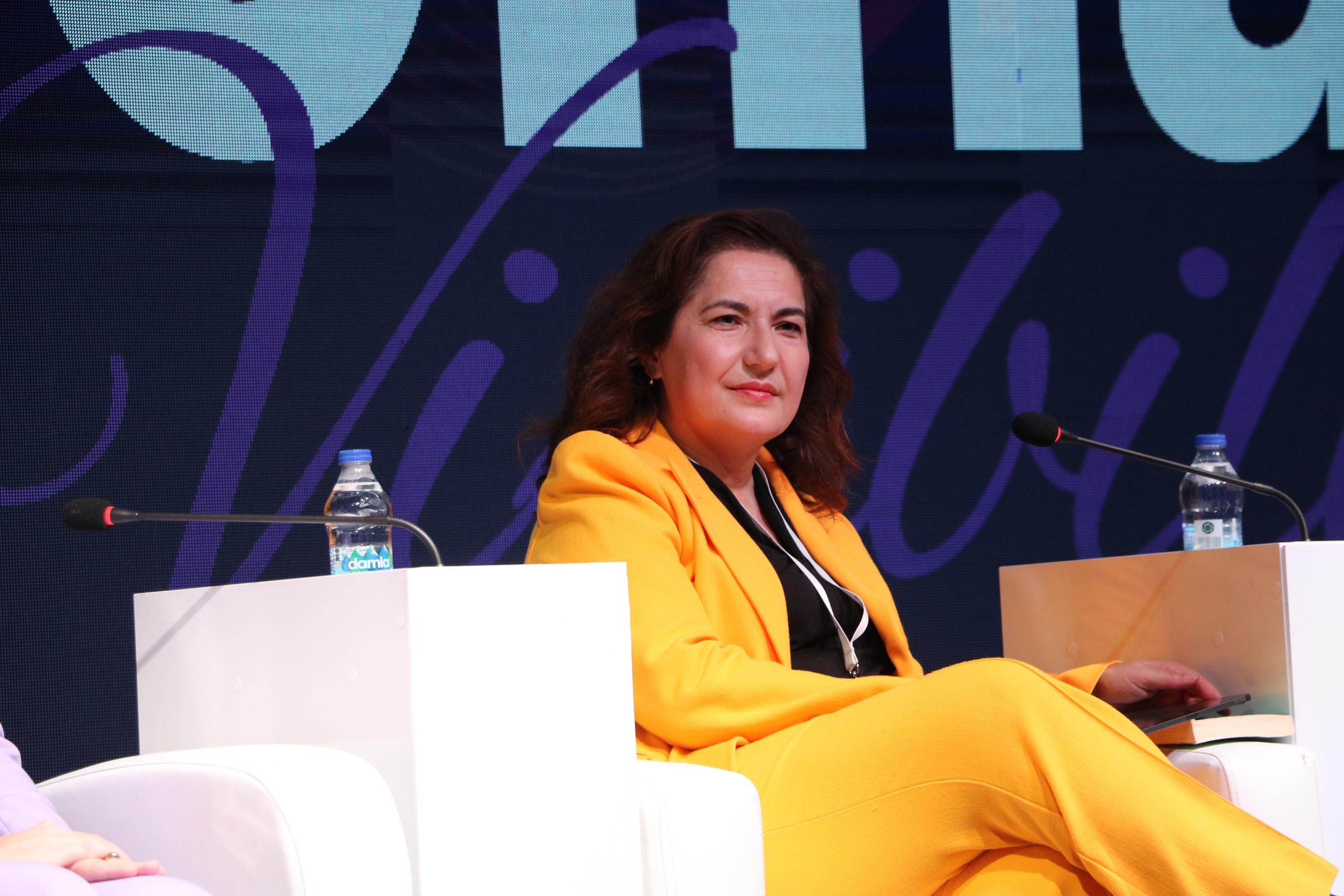 Huri Şahin