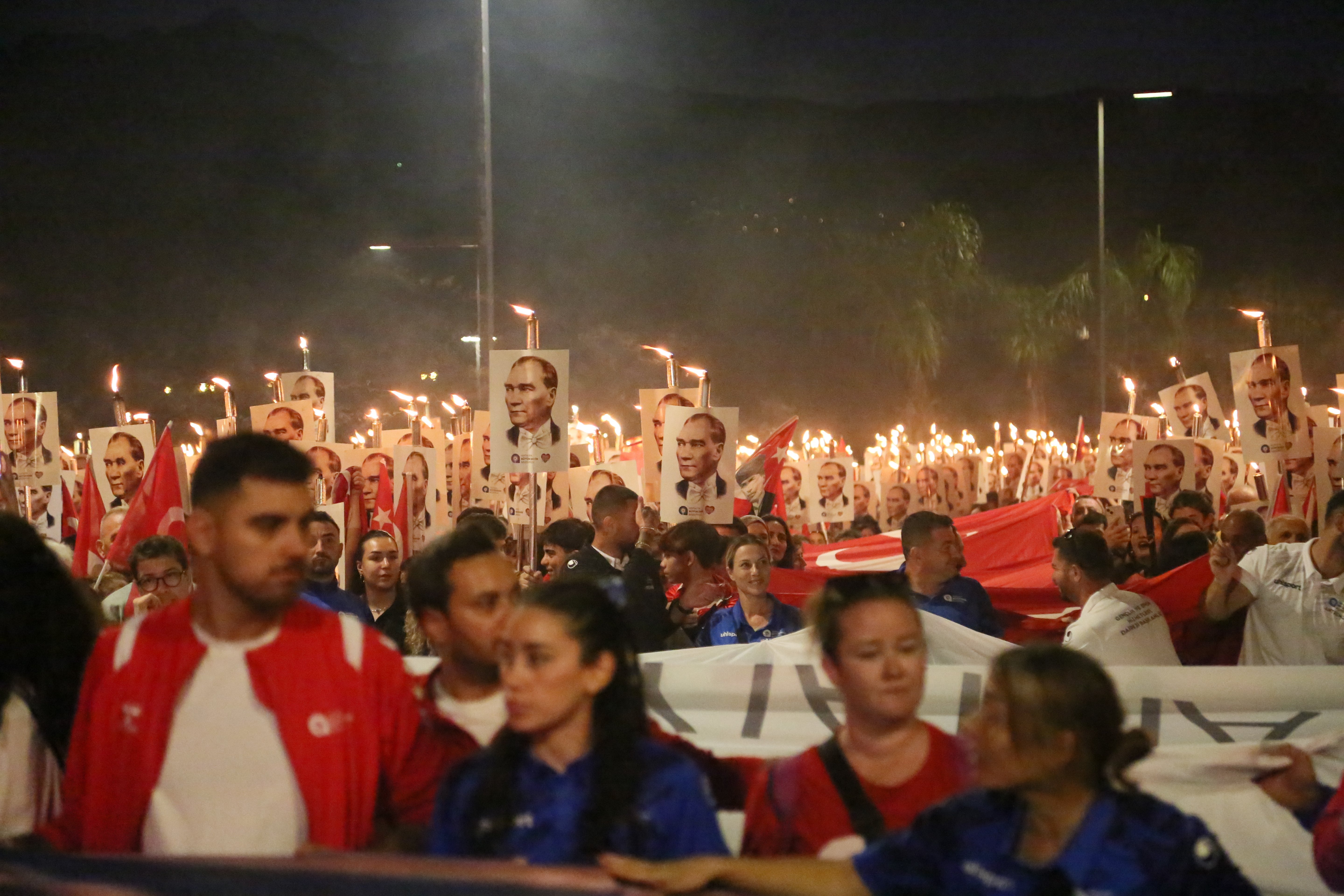 Fener Alayı katılımcıları
