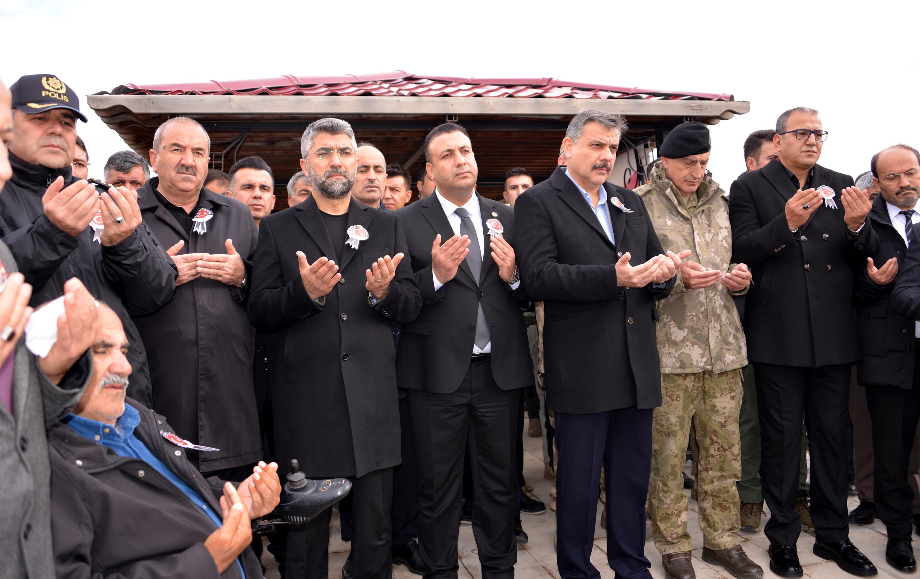 Yavi şehitleri için dua